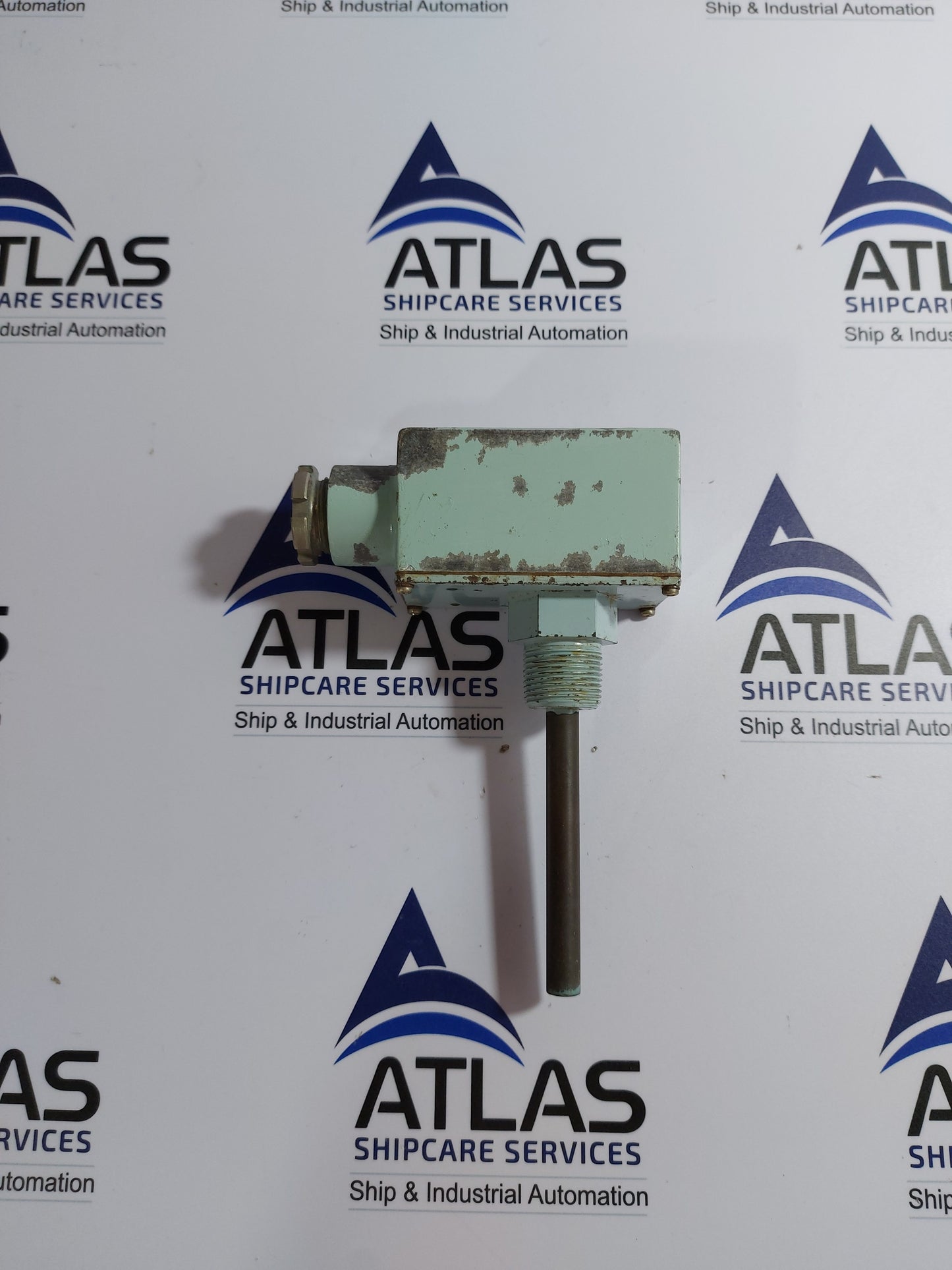 FENWAL CONTROLS 23110 70'C TEMPERATURE CONTROLLER 5A 125-250VAC