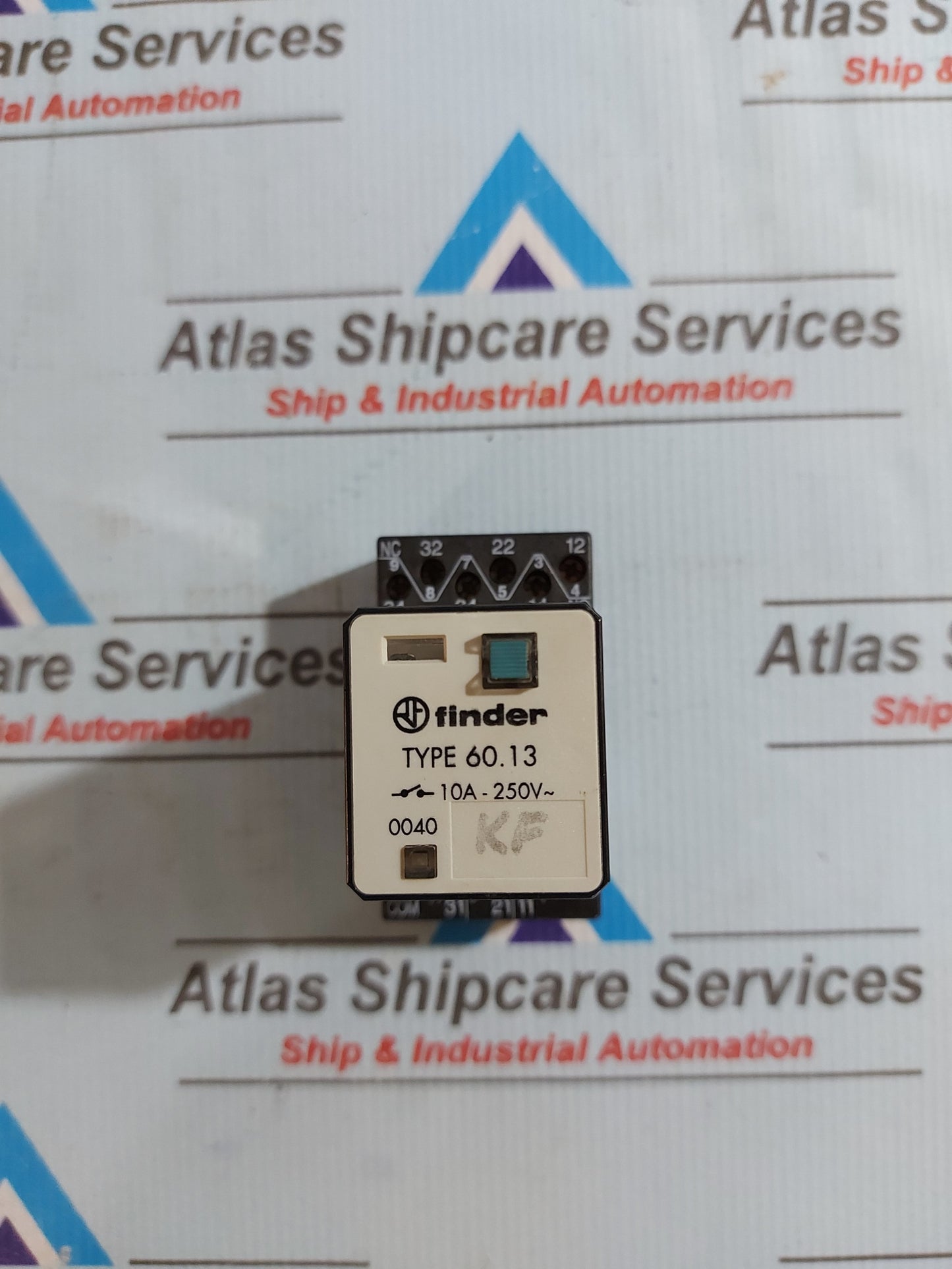 FINDER 60.13 RELAY 10A - 250V~