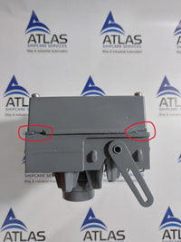 FISHER 3582 PNEUMATIC SINGLE-ACTING POSITIONER