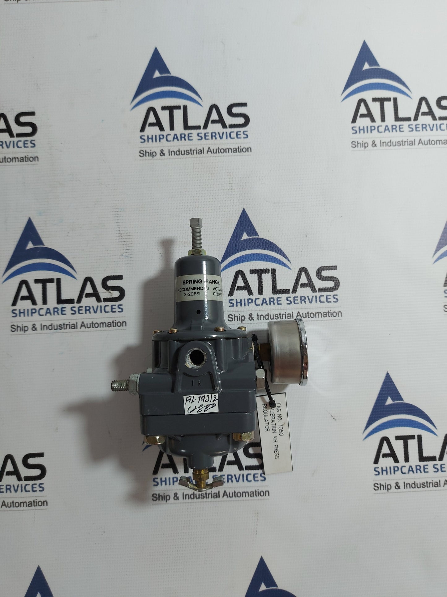 FISHER CONTROLS 67AFR/585 CALIBRATION AIR PRESSURE REGULATOR