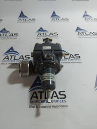 FISHER CONTROLS 67AFR/585 CALIBRATION AIR PRESSURE REGULATOR