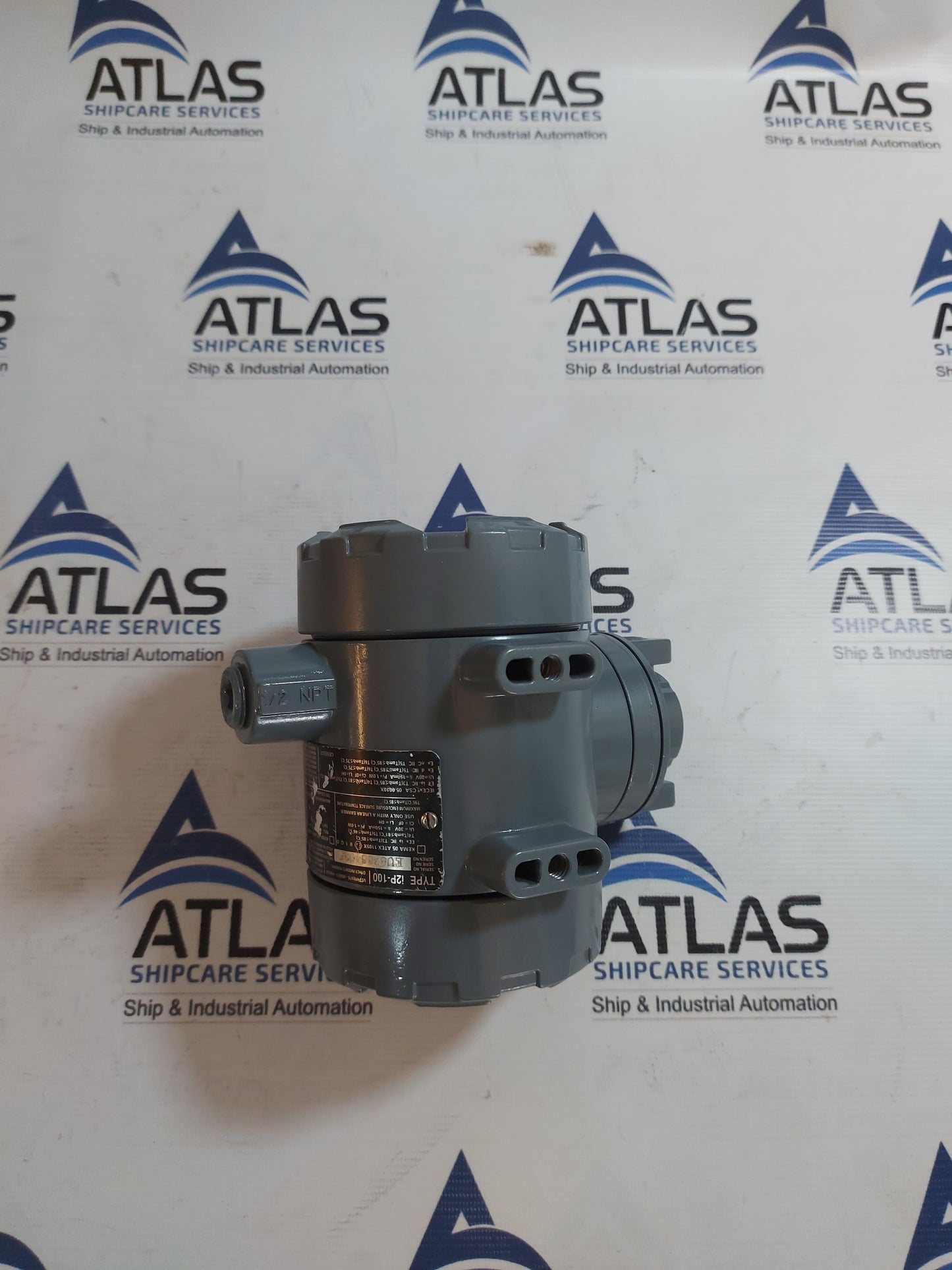 FISHER i2P-100 ELECTRO-PNEUMATIC TRANSDUCER 3-15 PSI