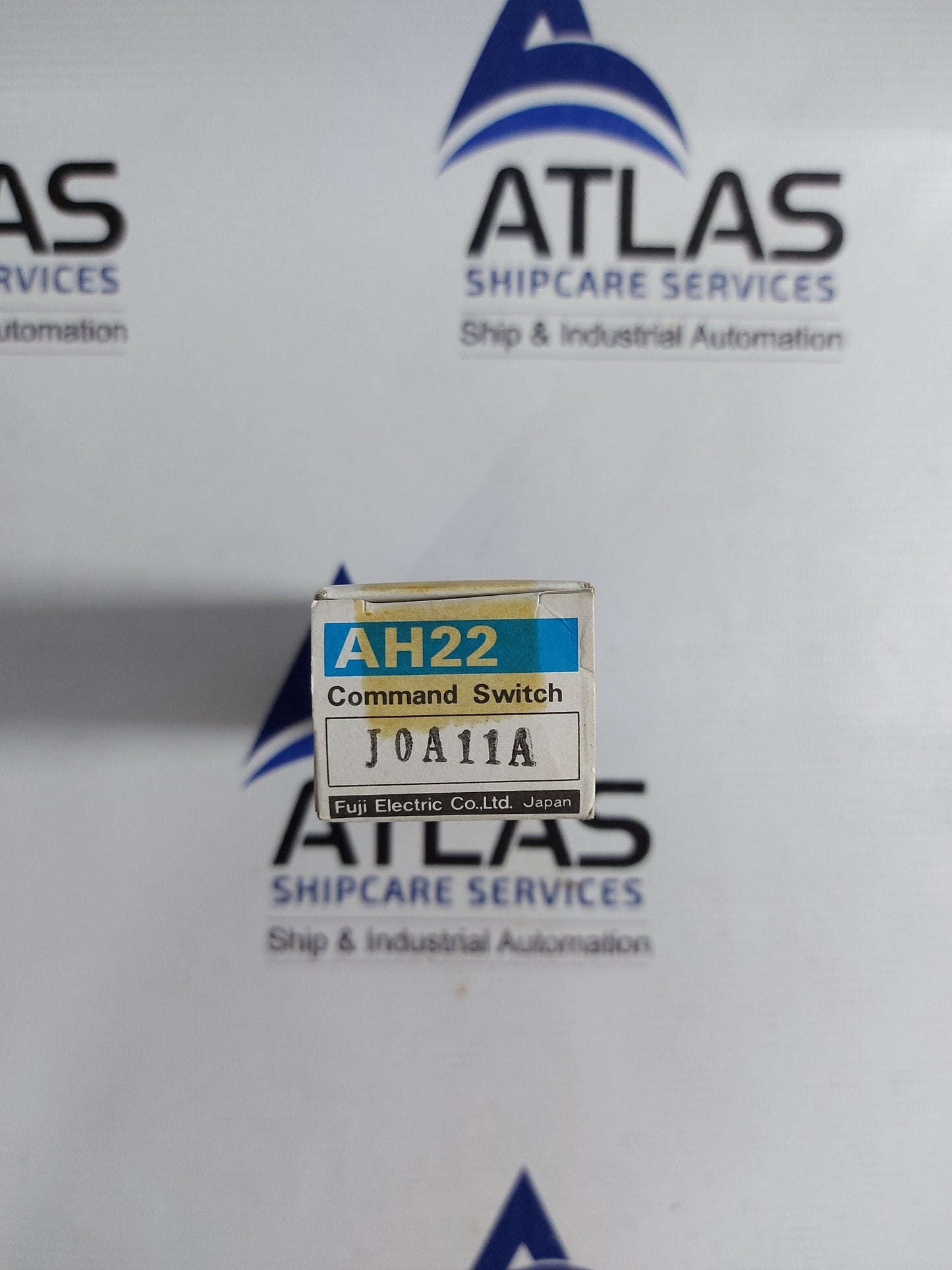 FUJI ELECTRIC AH22-J0A11A COMMAND SWITCH A522-J0A