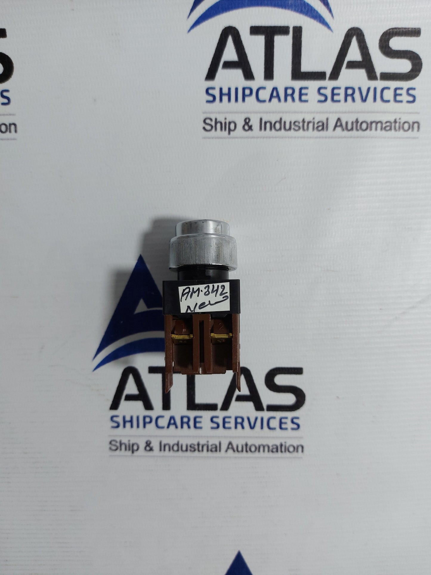 FUJI ELECTRIC AH22-J2A11B KEY SELECTOR SWITCH AH22-J2A