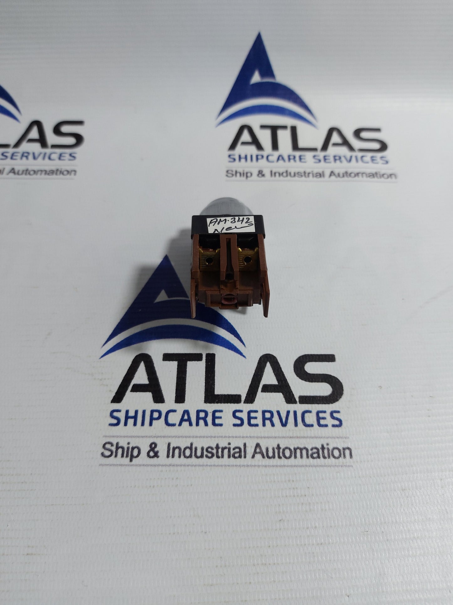 FUJI ELECTRIC AH22-J2A11B KEY SELECTOR SWITCH AH22-J2A
