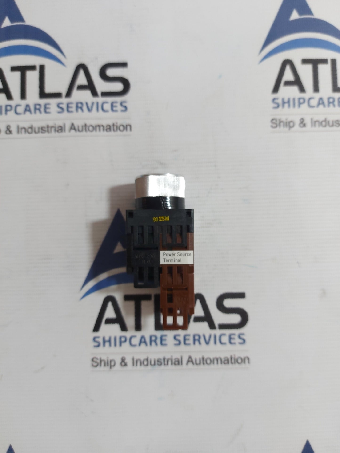 FUJI ELECTRIC AH22-PL3 E COMMAND SWITCH PL3G11E