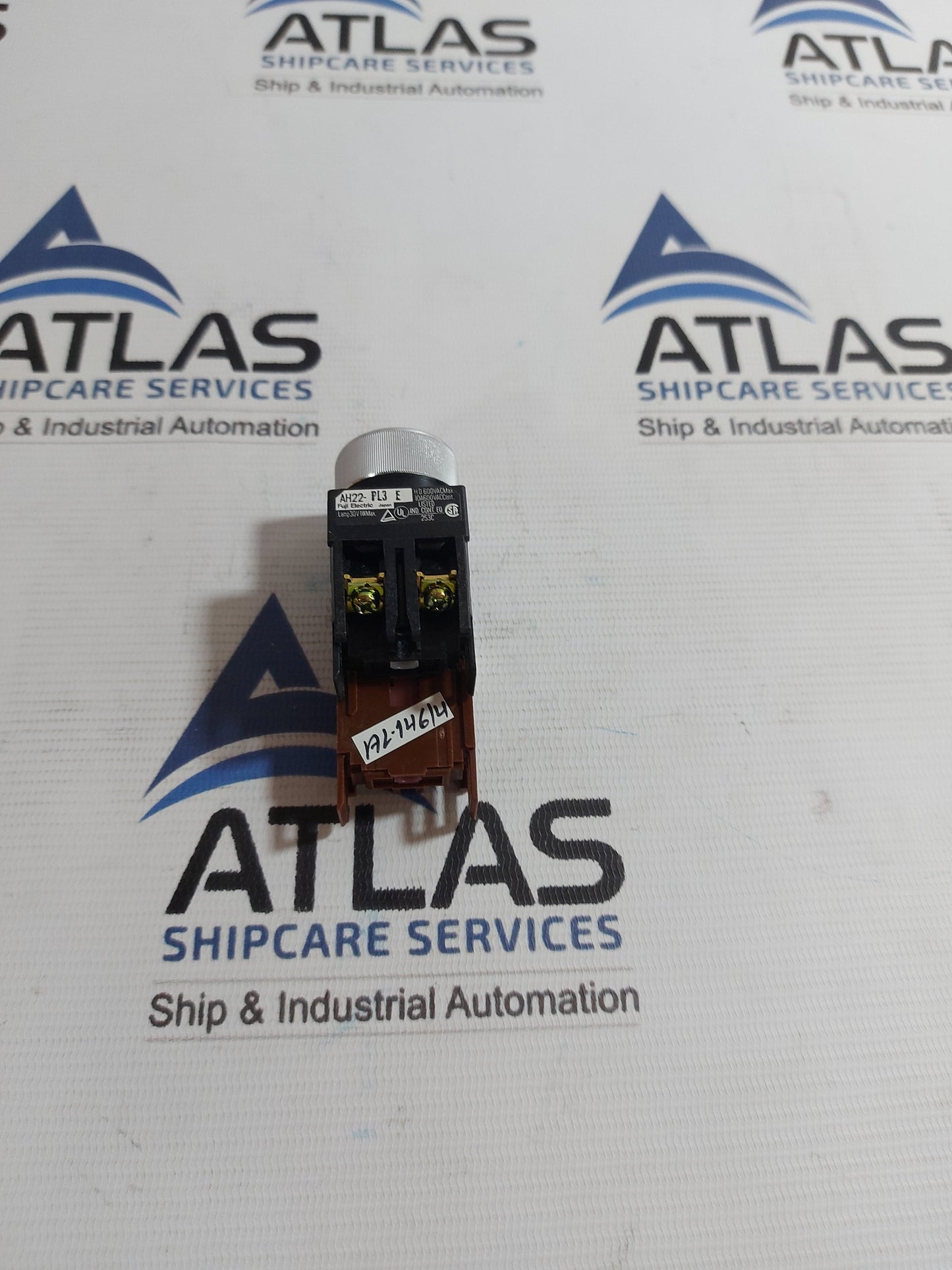 FUJI ELECTRIC AH22-PL3 E COMMAND SWITCH PL3G11E