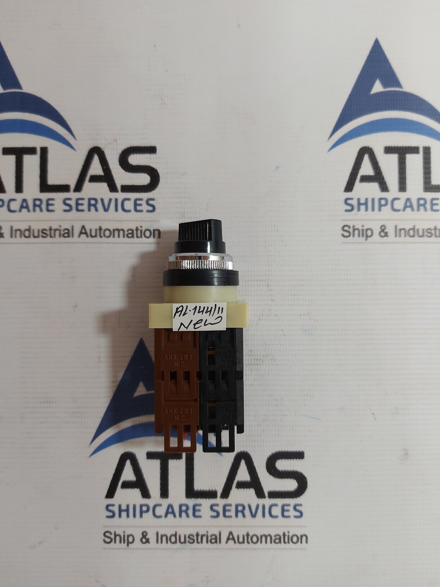 FUJI ELECTRIC AH25-P2 SELECTOR COMMAND SWITCH 250V 6A P2B22