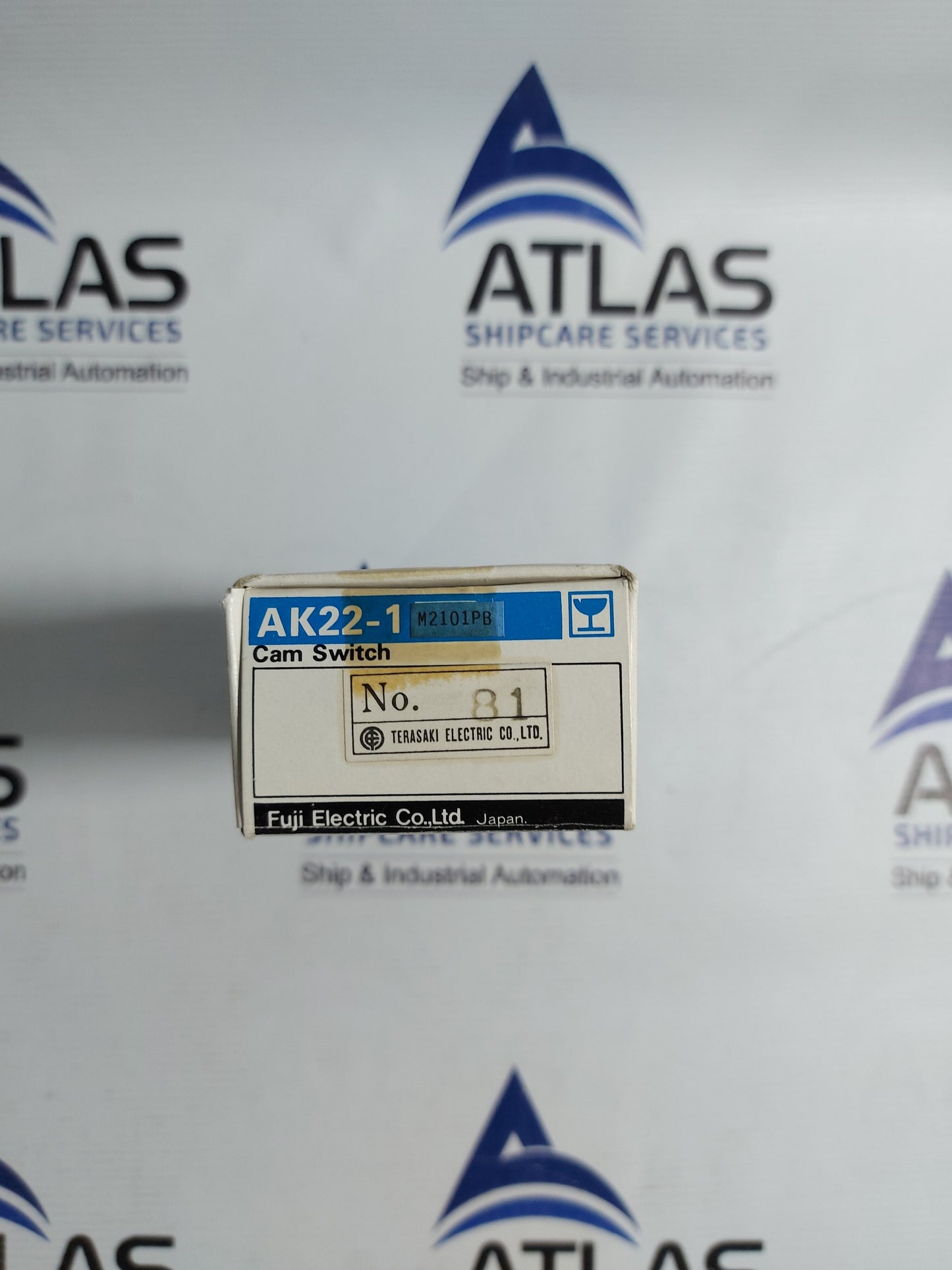 FUJI ELECTRIC AK22-1M2101PB CAONTROL SWITCH 7.5A 600V