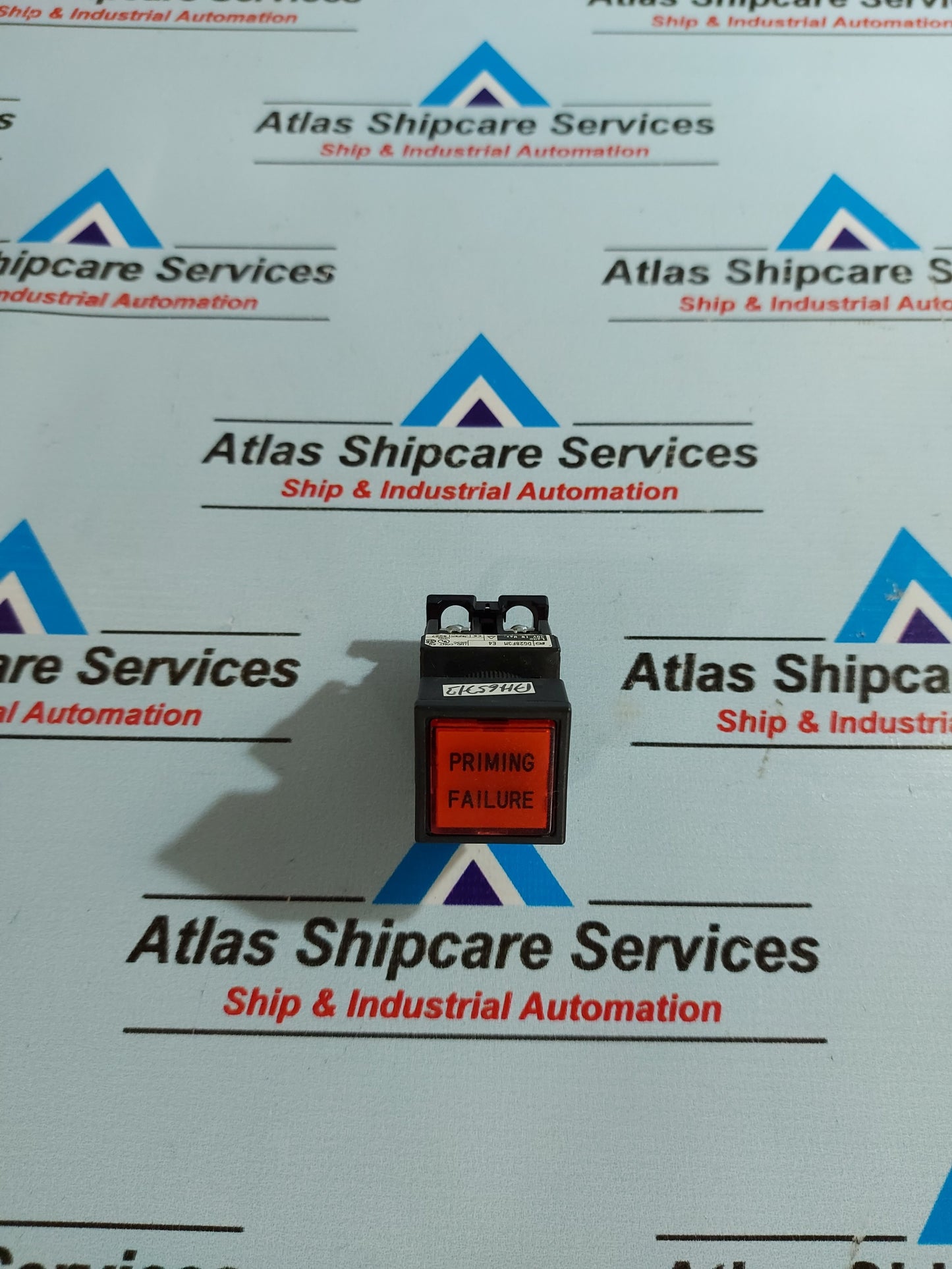 FUJI ELECTRIC DG28F3M E4 SQUARE COMMAND PUSH BUTTON SWITCH