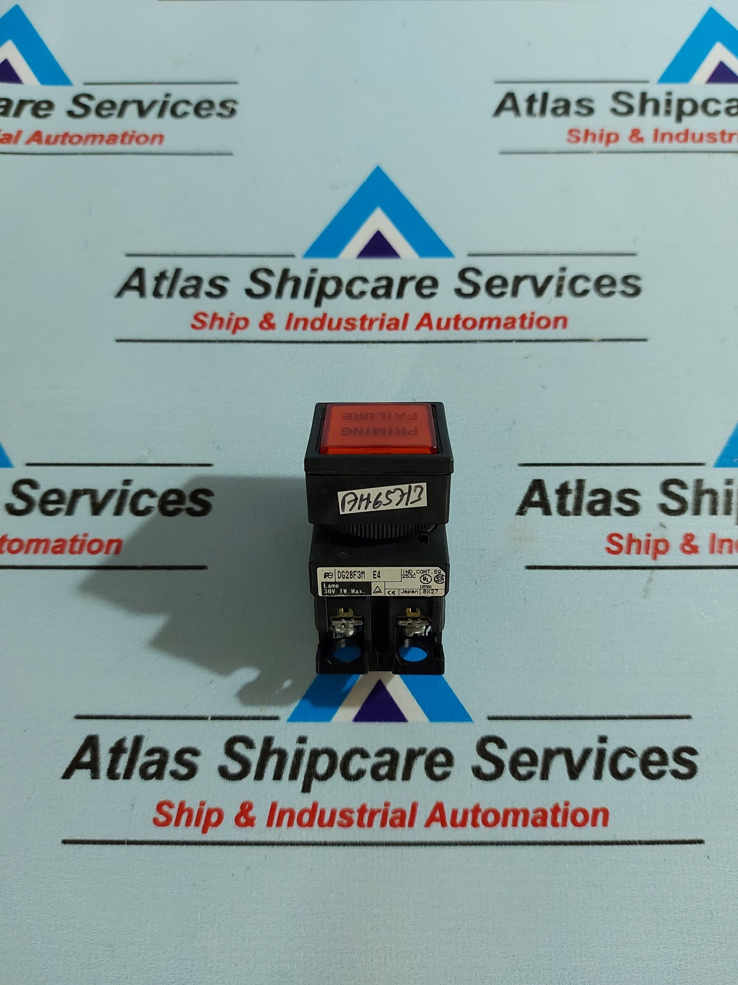 FUJI ELECTRIC DG28F3M E4 SQUARE COMMAND PUSH BUTTON SWITCH