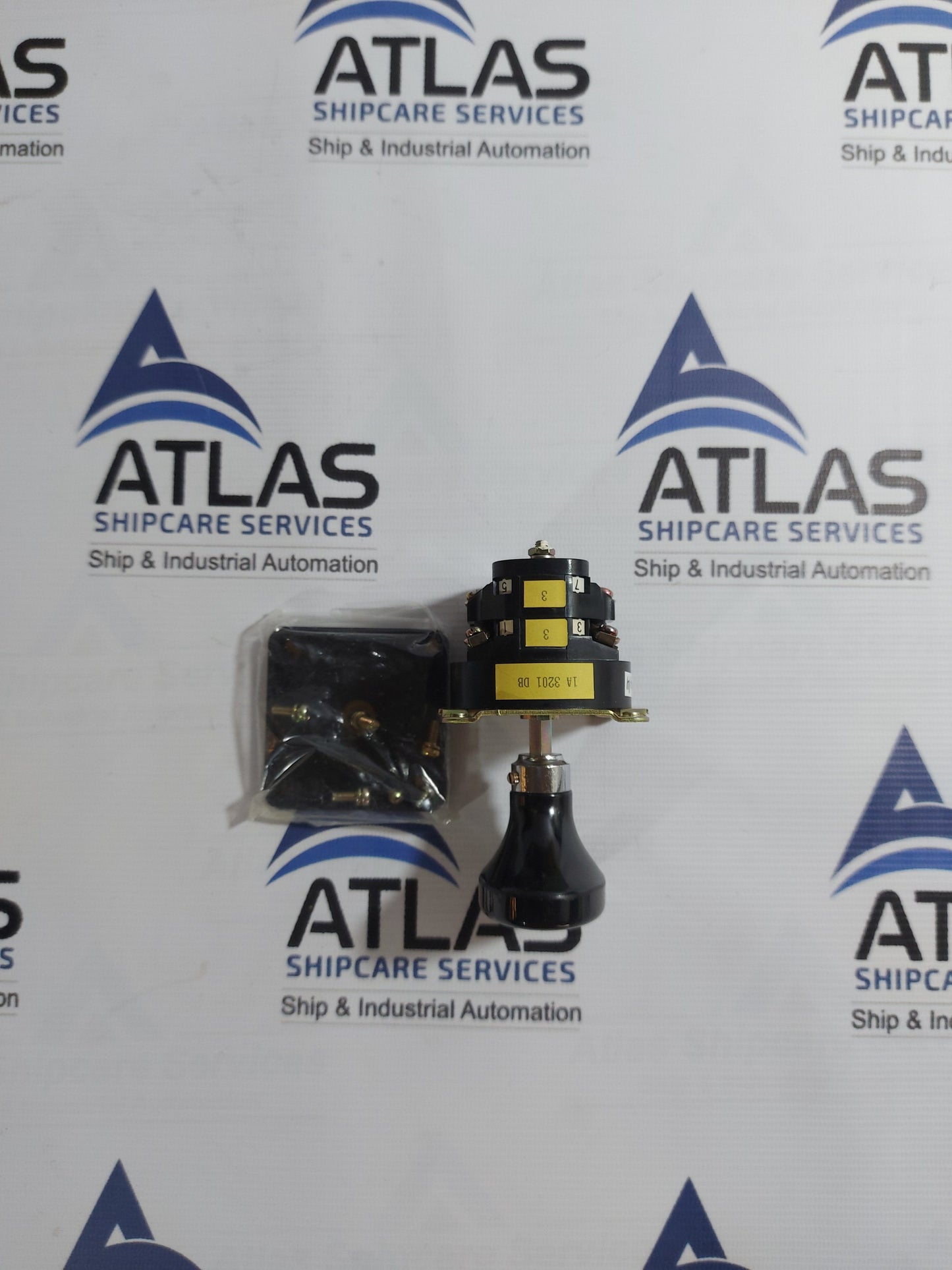 FUJI ELECTRIC RC310-1 CAM SWITCH TYPE A3201DB 250V 7.5A