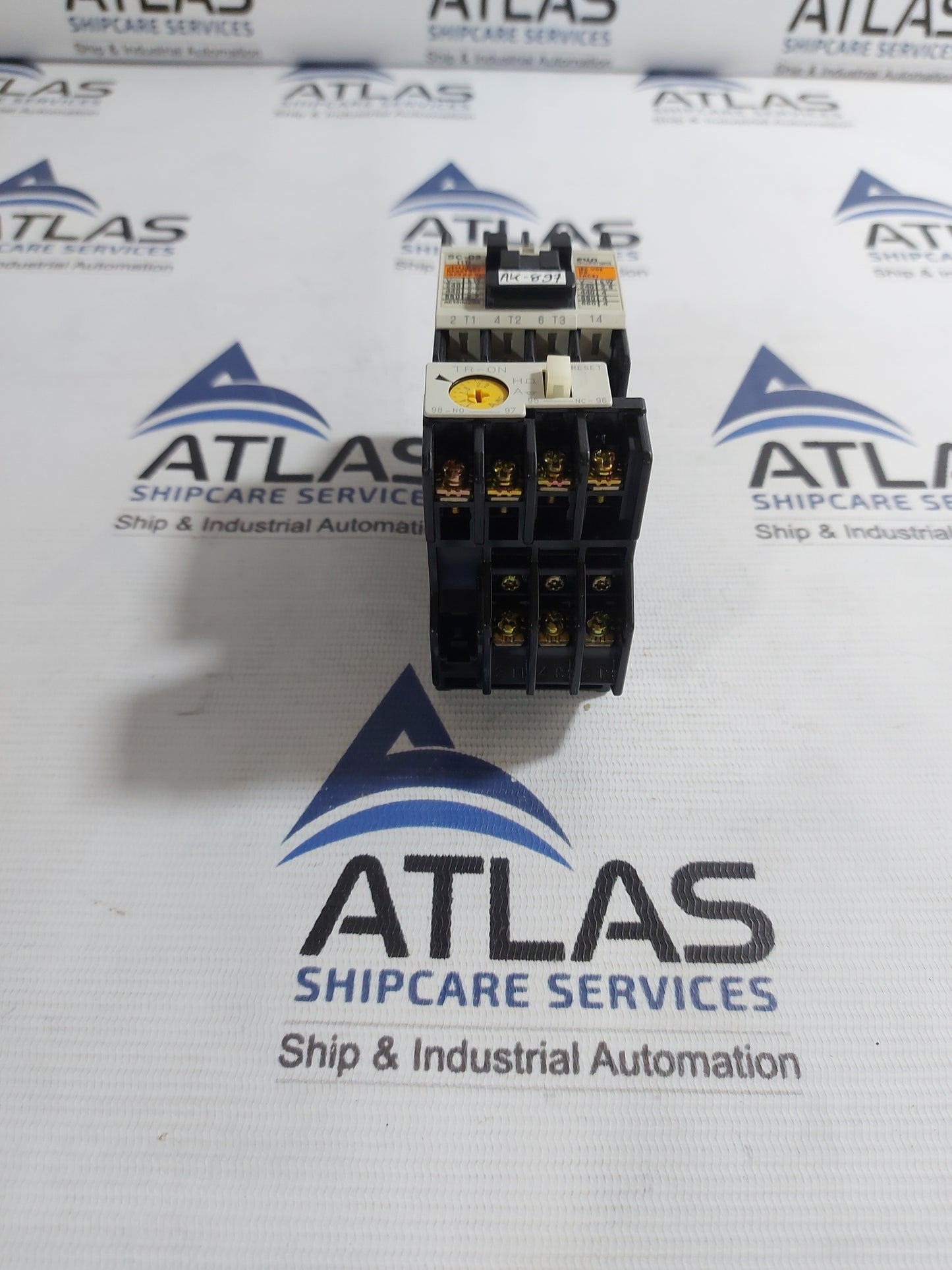 FUJI ELECTRIC SC-03 [11] MAGNETIC CONTACTOR WITH TR-ON OVERLOAD RELAY