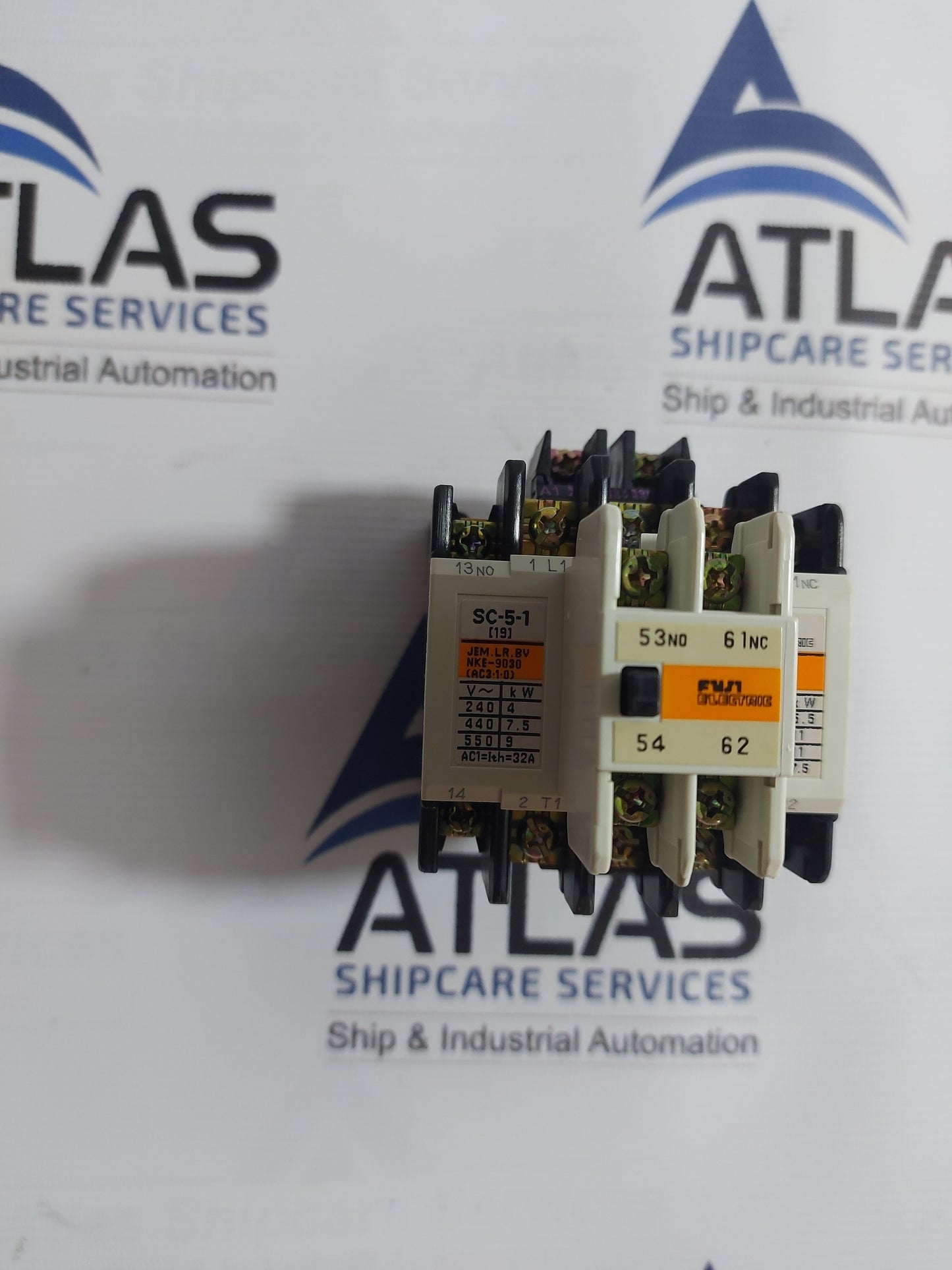 FUJI ELECTRIC SC-5-1 [19] MAGNETIC CONTACTOR 32A