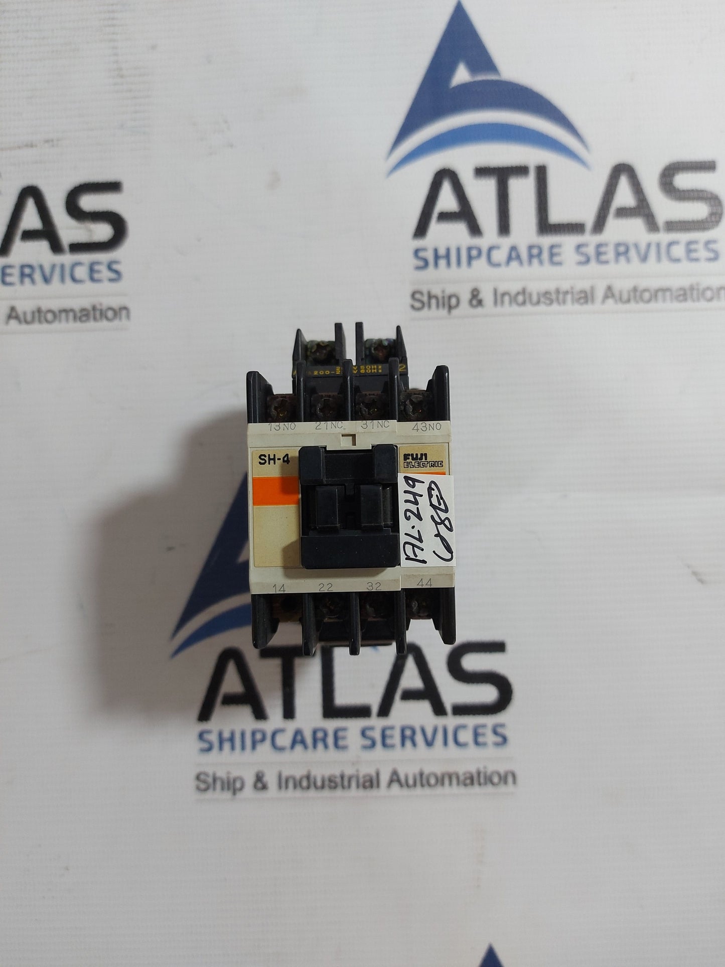 FUJI ELECTRIC SH-4 CONTACTOR RELAY 200-220V