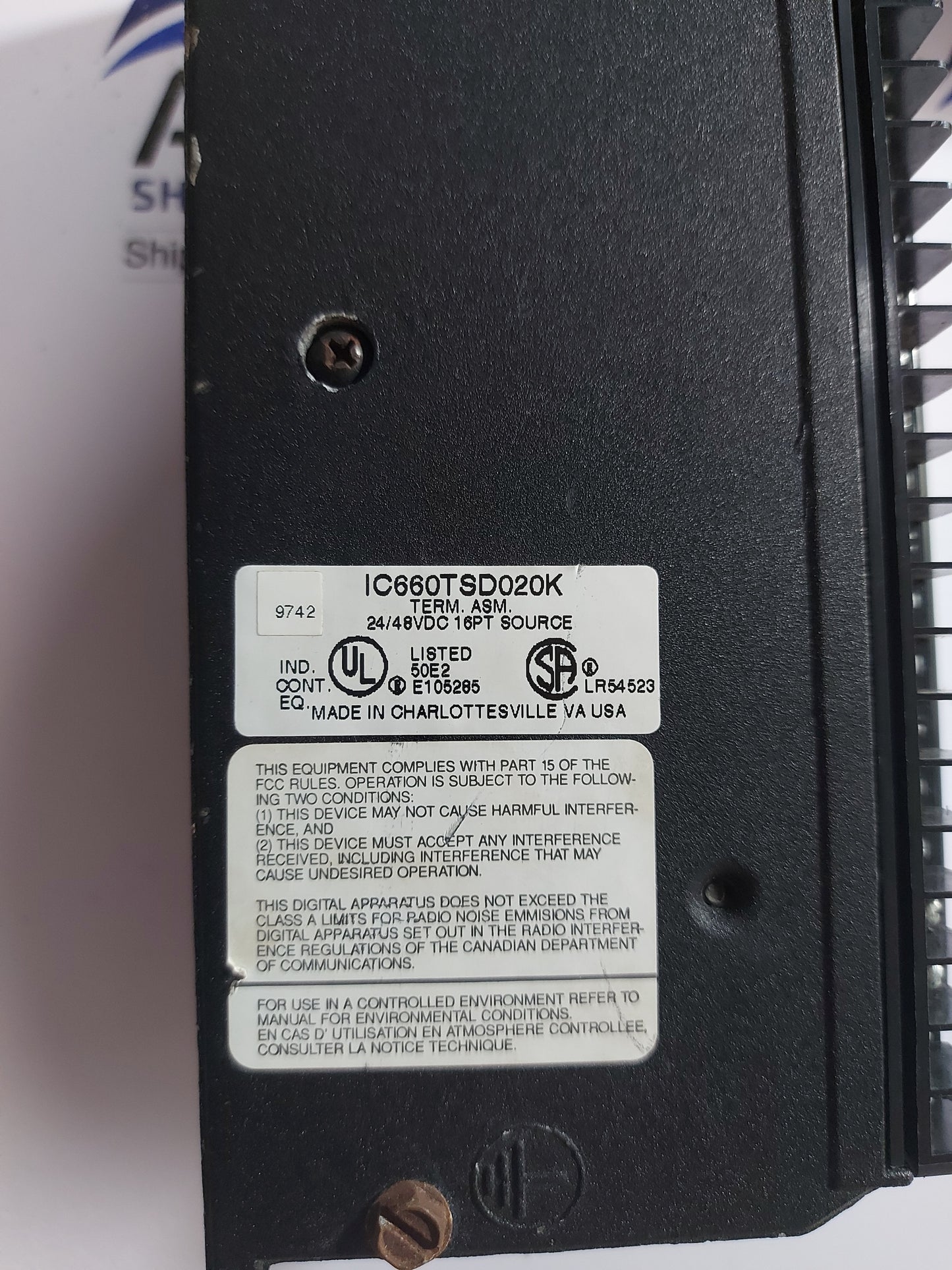 GE FANUC IC660TSD020K TERM MODULE 24/48VDC 16PT SOURCE BLOCK