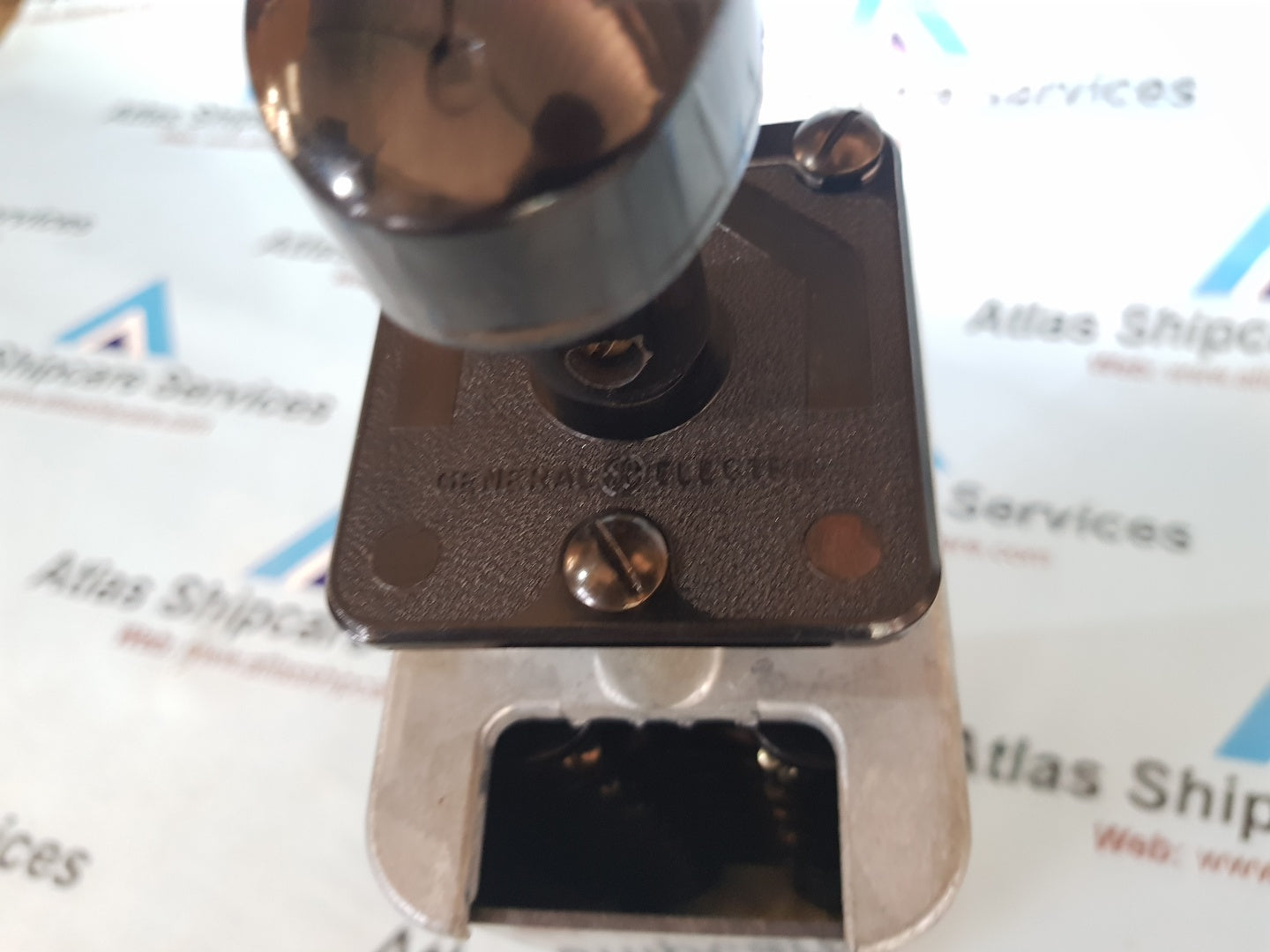 GENERAL ELECTRIC 16SB9KB501LSM2V TYPE SB-9 CONTROL SWITCH