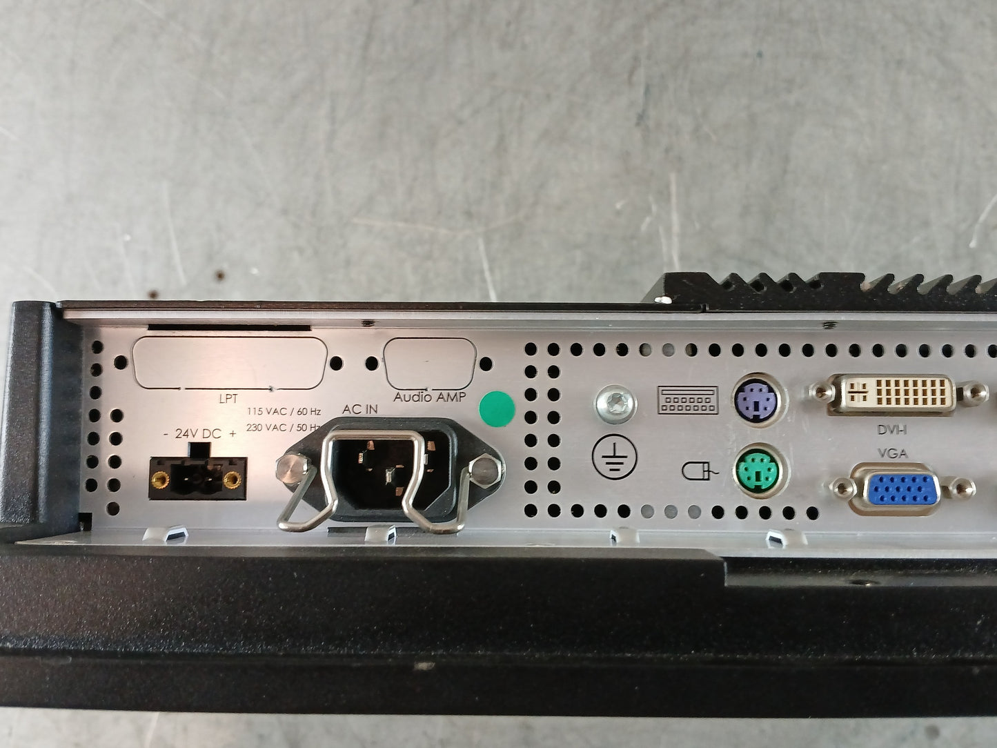 HATTELAND DISPLAY HD 24T21 EEC-M3D-ACB2-20047 24" MARITIME MULTI COMPUTER