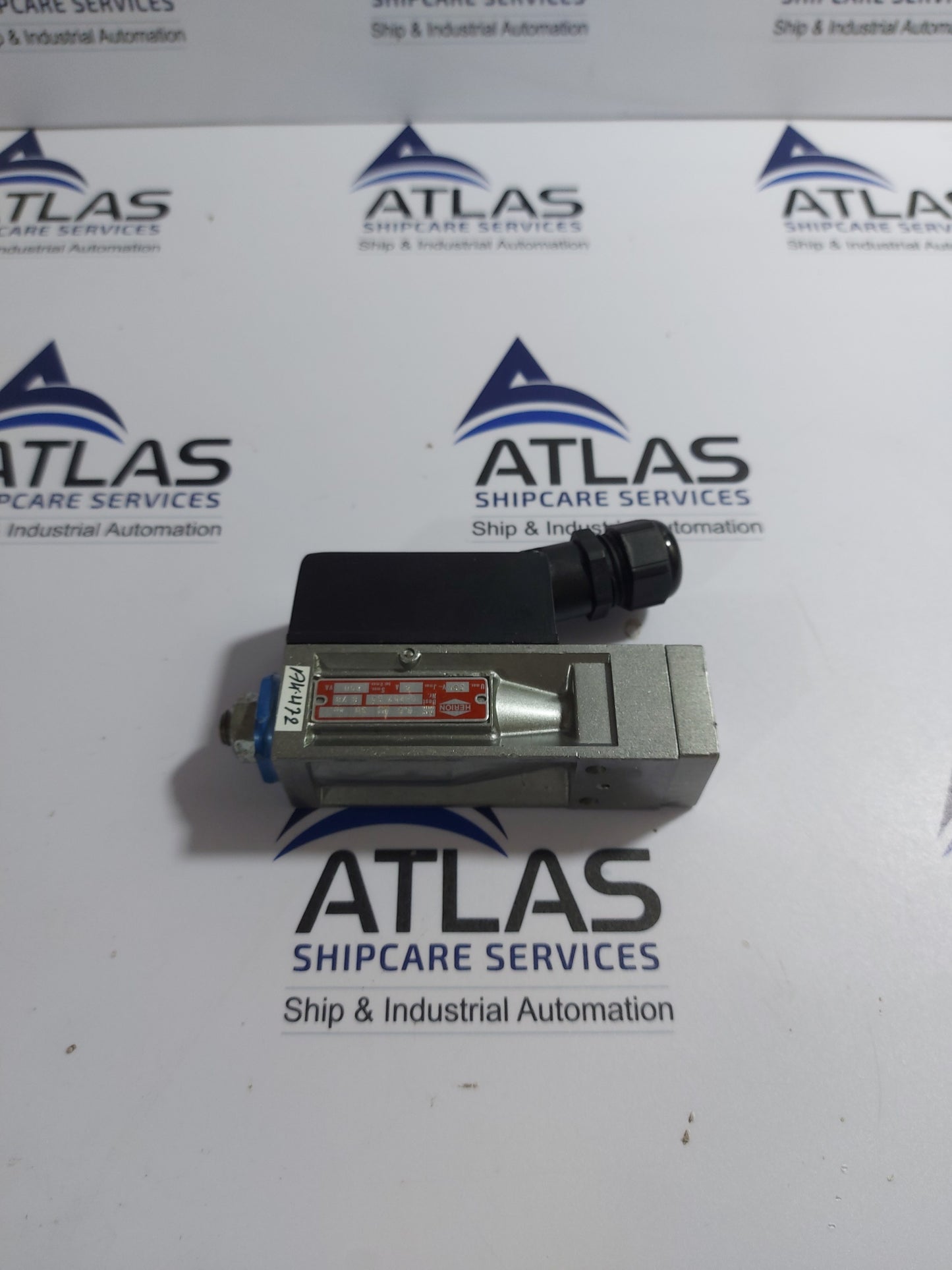 HERION 08207 50 8 78 PRESSURE SWITCH 0.5-30BAR