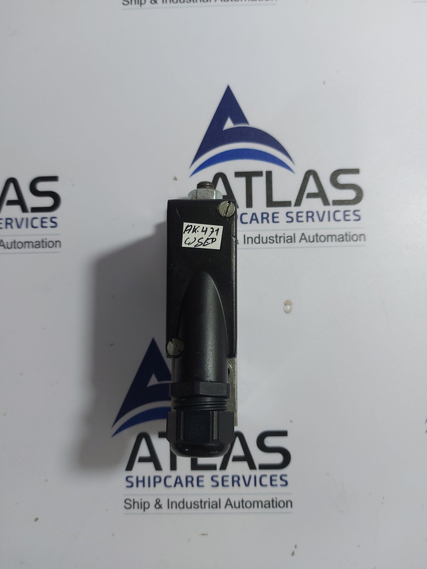 HERION 08207 57 6 75 PRESSURE SWITCH 0.5-30BAR