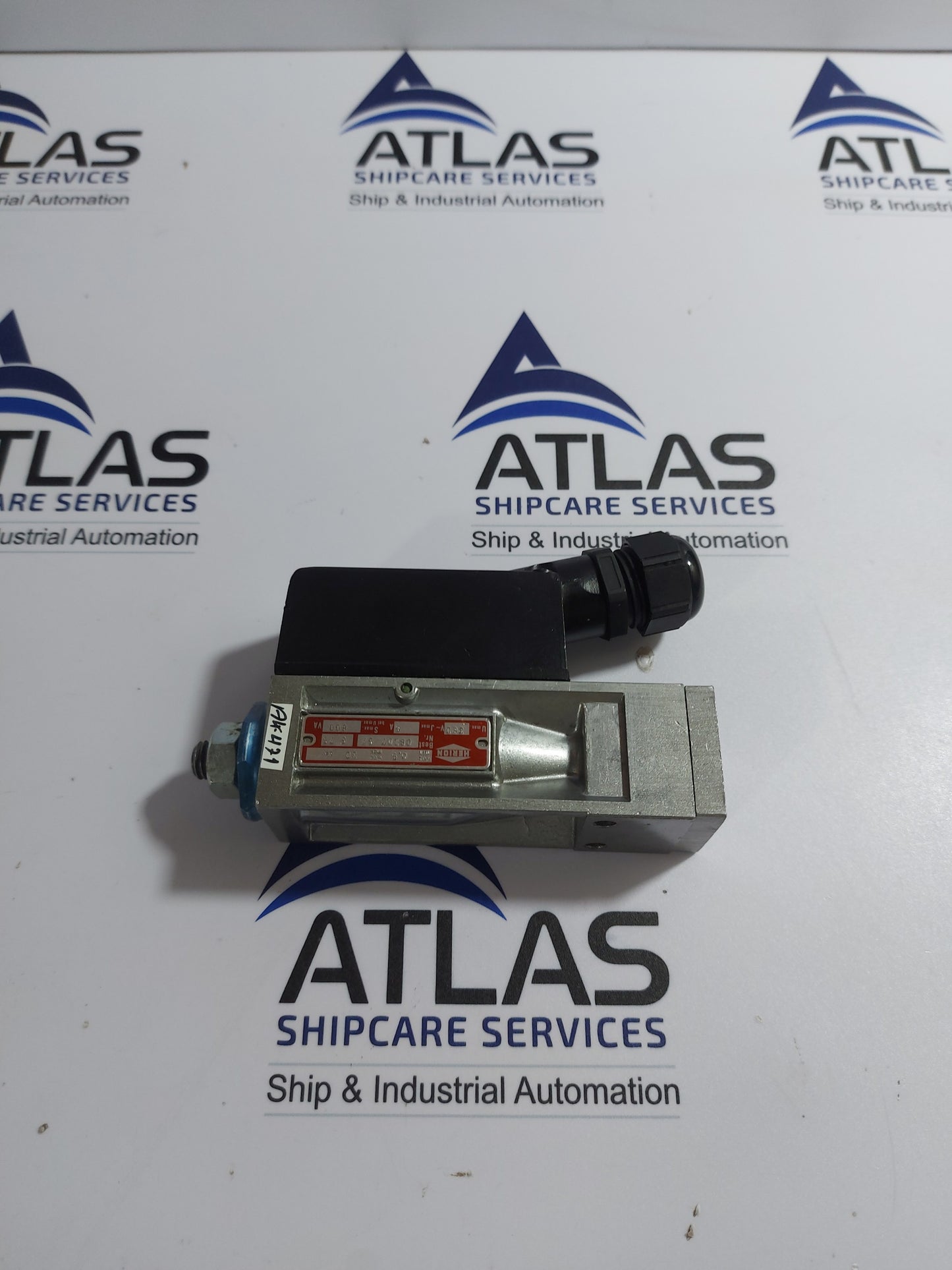 HERION 08207 57 6 75 PRESSURE SWITCH 0.5-30BAR