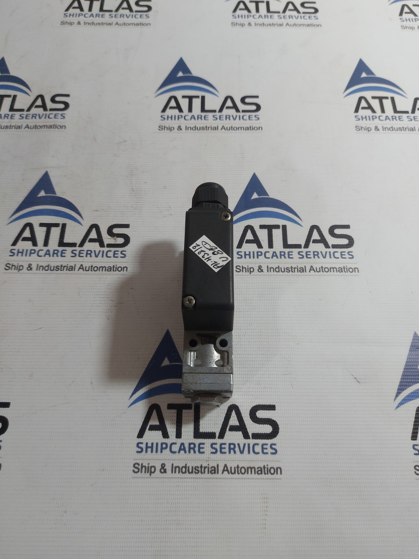 HERION 0820850 PRESSURE SWITCH 0,5...30 BAR