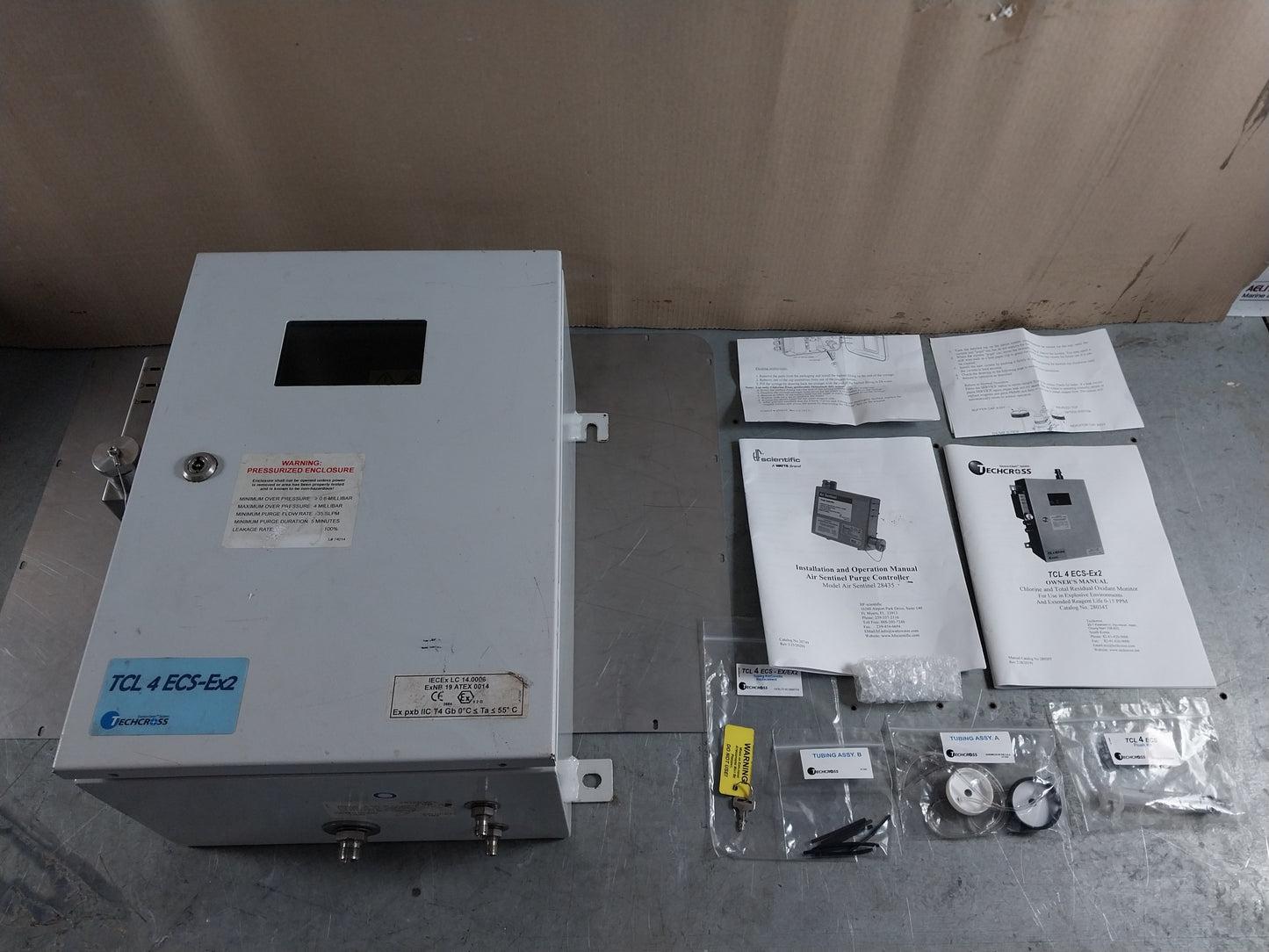 HF SCIENTIFIC TCL 4 ECS-Ex2 TRO MONITOR AIR SENTINEL PURGE CONTROLLER