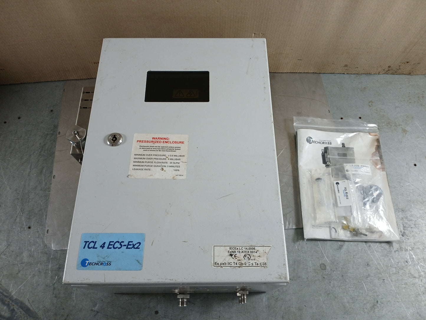 HF SCIENTIFIC TCL 4 ECS-Ex2 TRO MONITOR AIR SENTINEL PURGE CONTROLLER