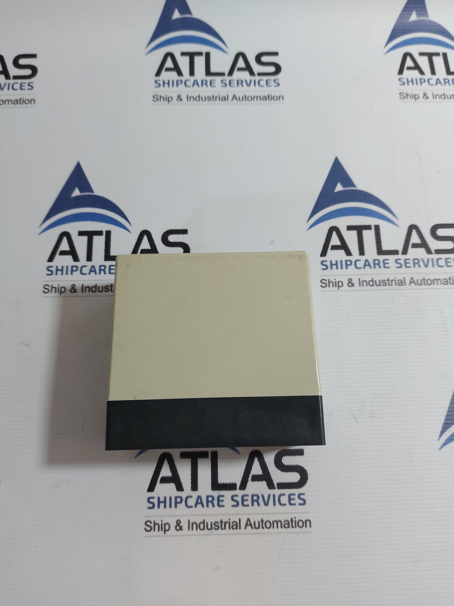HONEYWELL R4343 E1006 FLAME DETECTOR RELAY