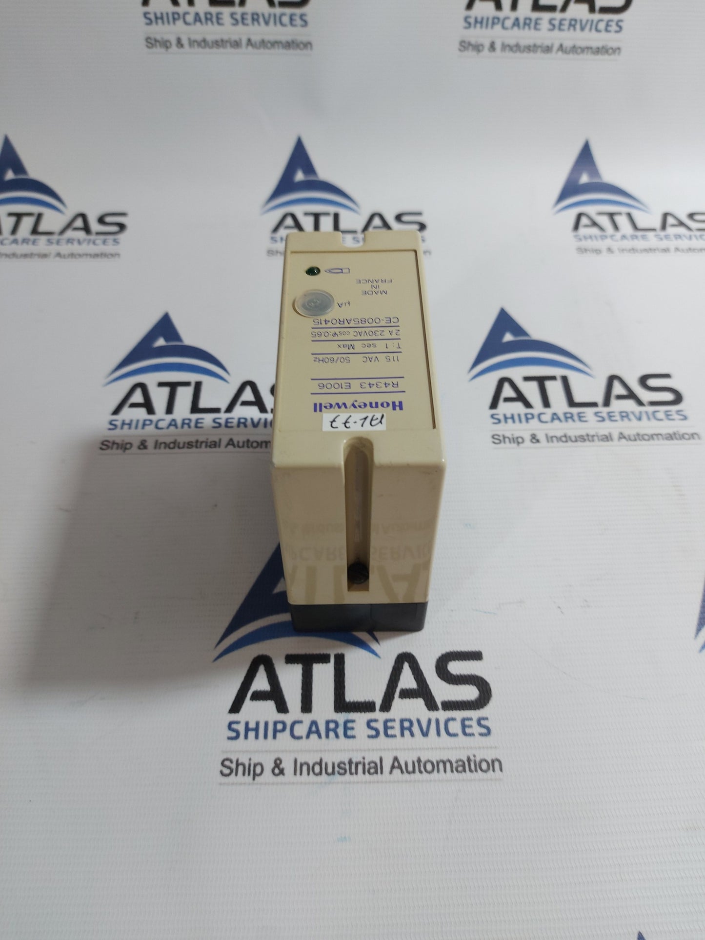 HONEYWELL R4343 E1006 FLAME DETECTOR RELAY