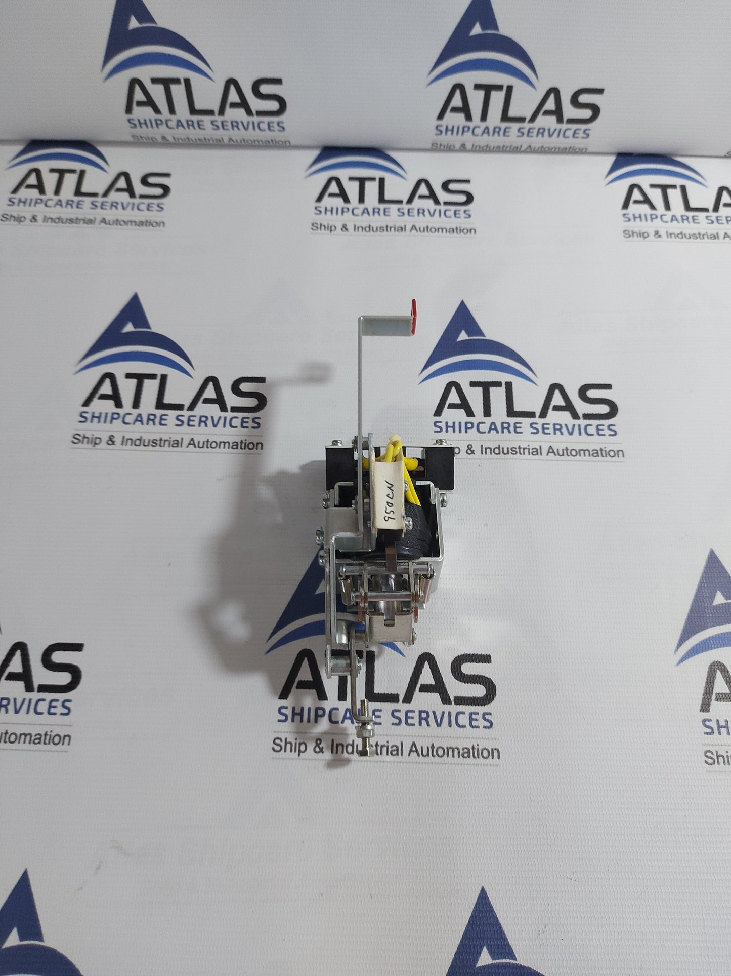 HYUNDAI AUH-1C UNDER VOLTAGE TRIP DEVICE