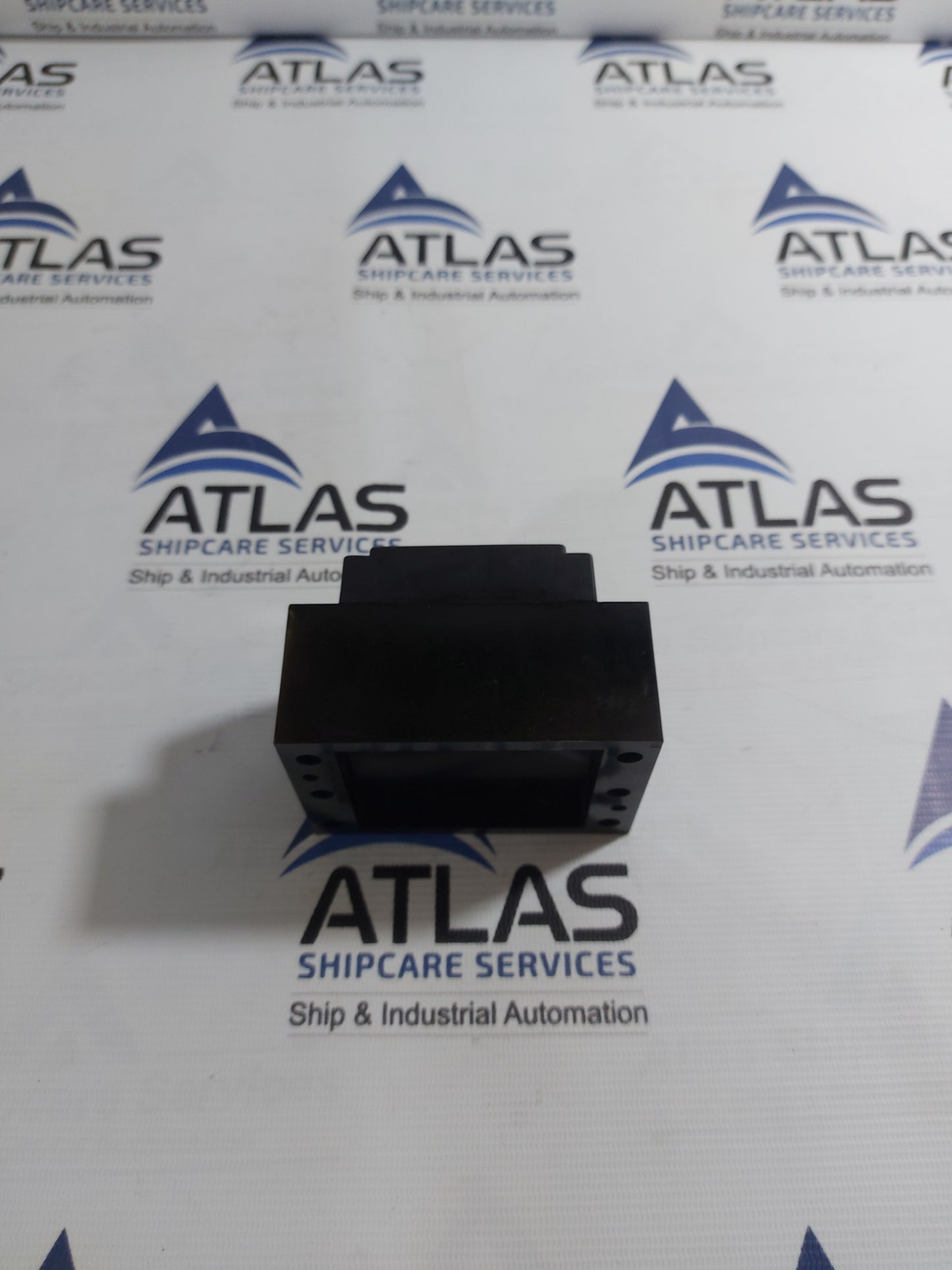 HYUNDAI HBE-33 MOLDED CASE CIRCUIT BREAKER 3 POLE 5A