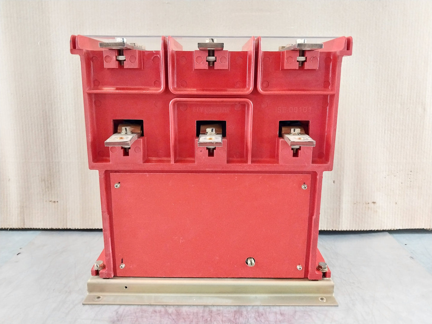 HYUNDAI HCA-34CF VACUUM CONTACTOR 400AMP