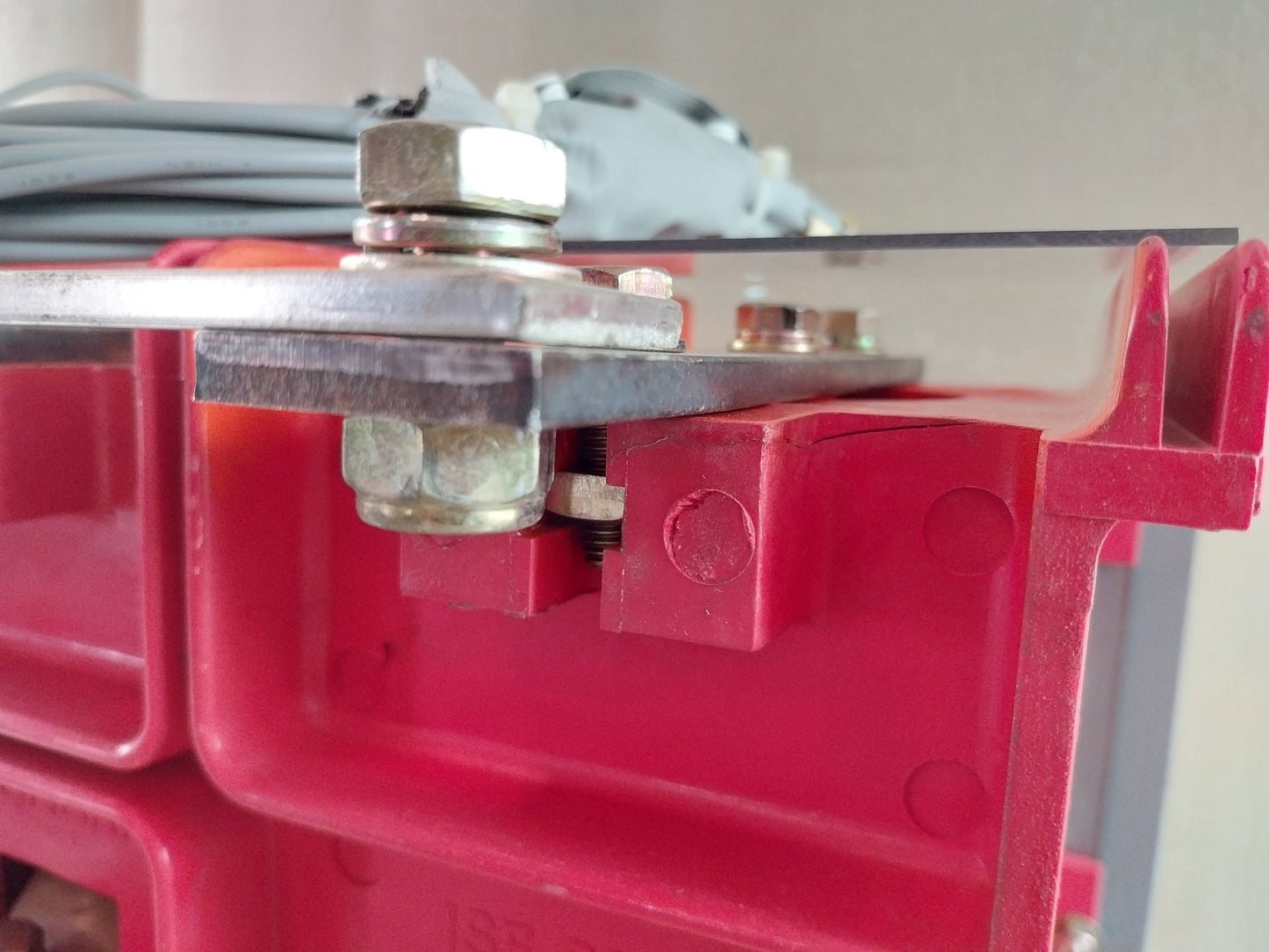 HYUNDAI HCA-34CF VACUUM CONTACTOR 400AMP