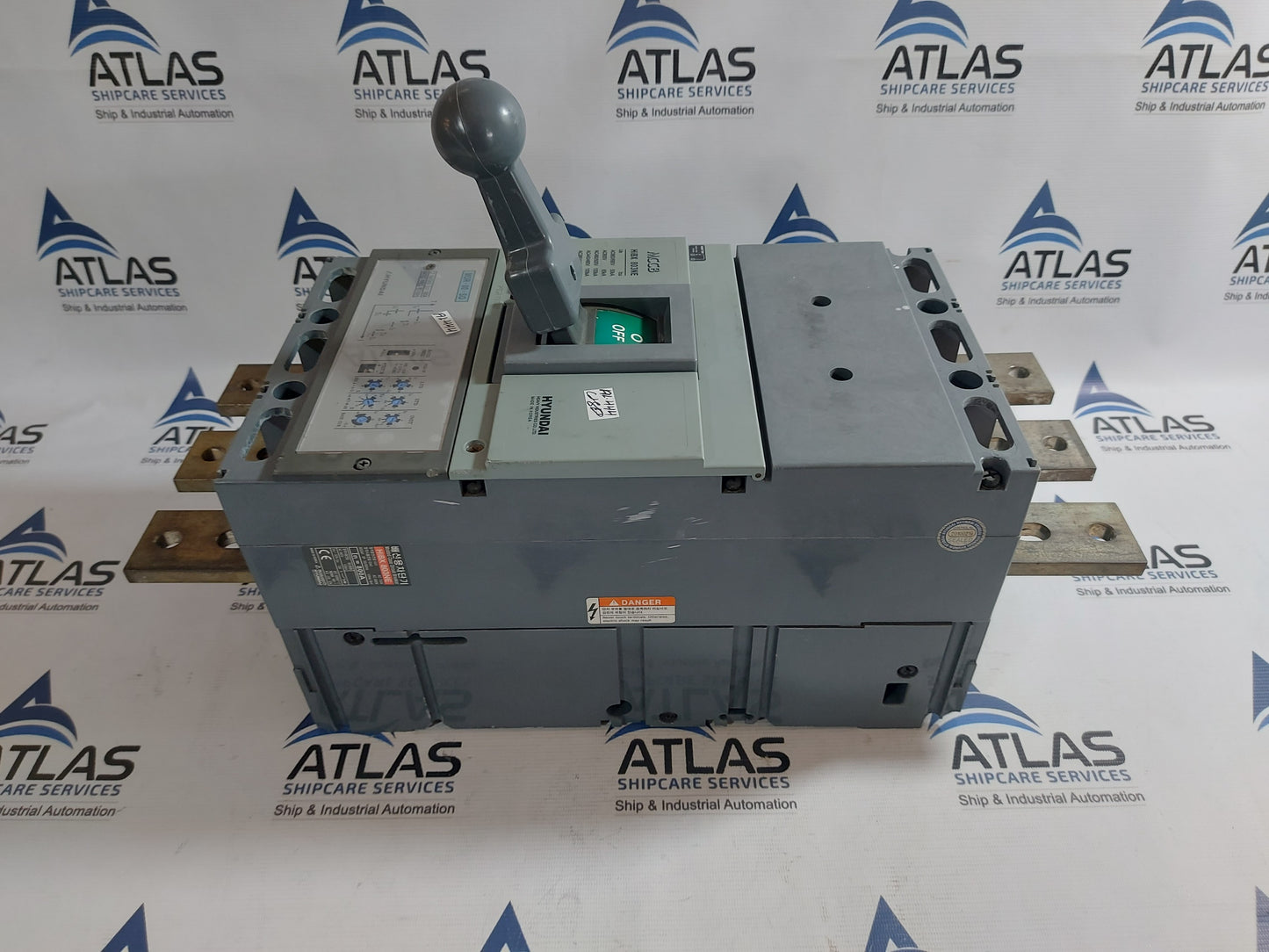HYUNDAI HIBX 803NE MOLDED CASE CIRCUIT BREAKER 3 POLE 800A