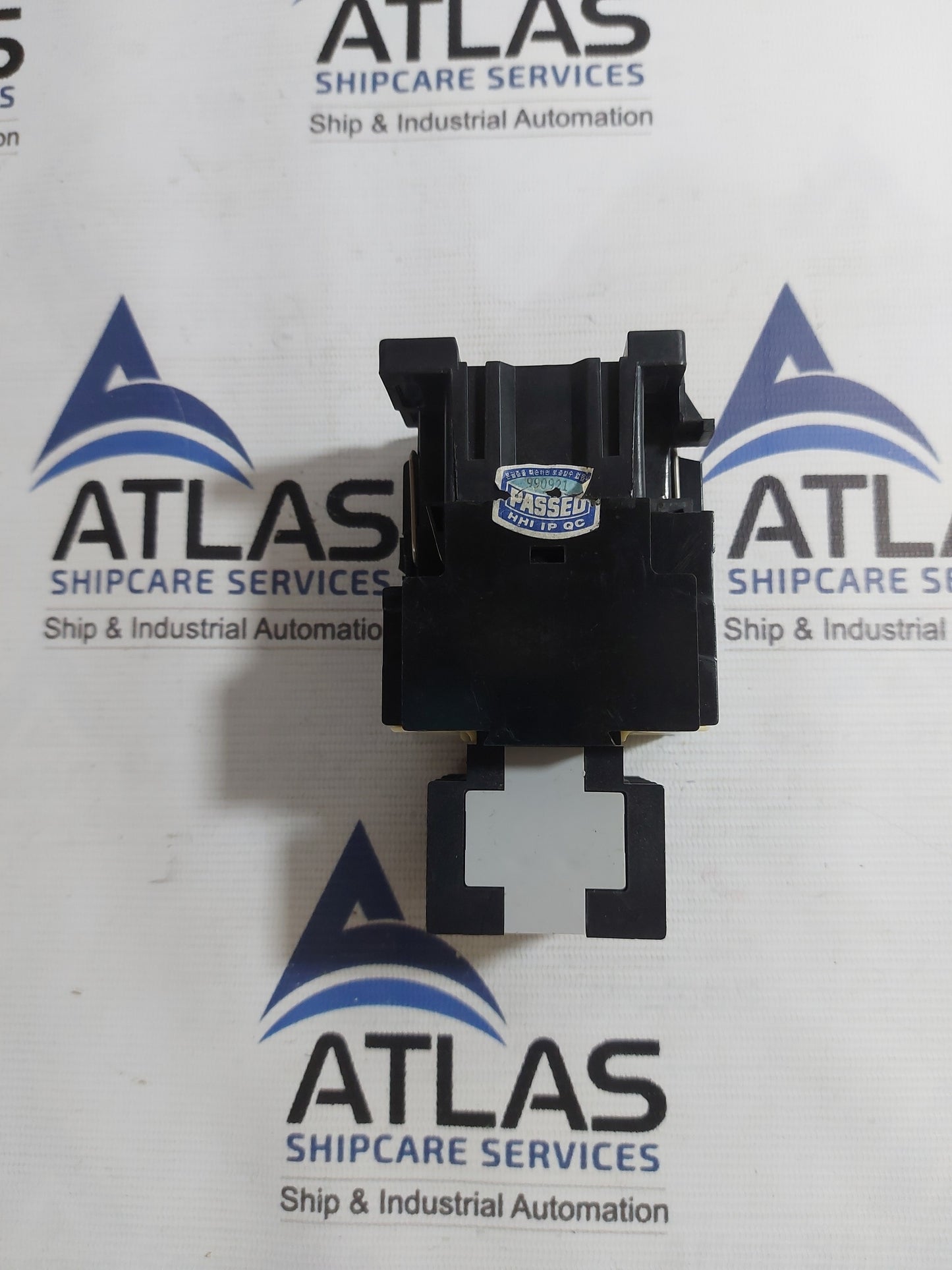 HYUNDAI HMC37 CONTACTOR WITH HAB22 AUXLIARY CONTACT BLOCK