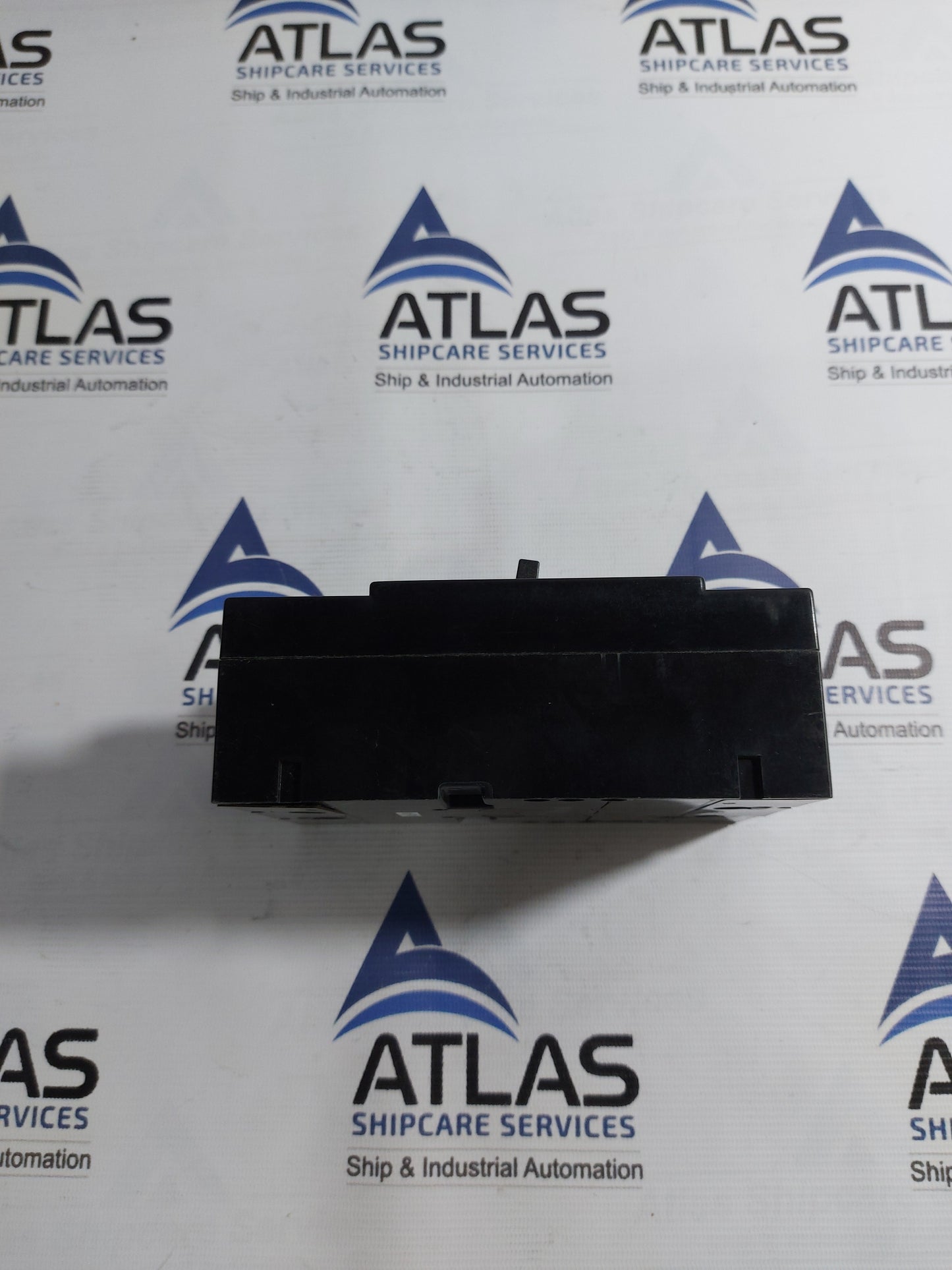 HYUNDAI HSD-203 MOLDED CASE CIRCUIT BREAKER 3 POLE 225A