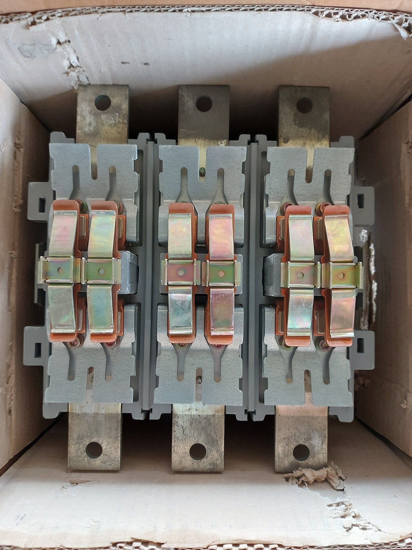 HYUNDAI HiMC 800 MAGNETIC CONTACTOR 900A 1000V~