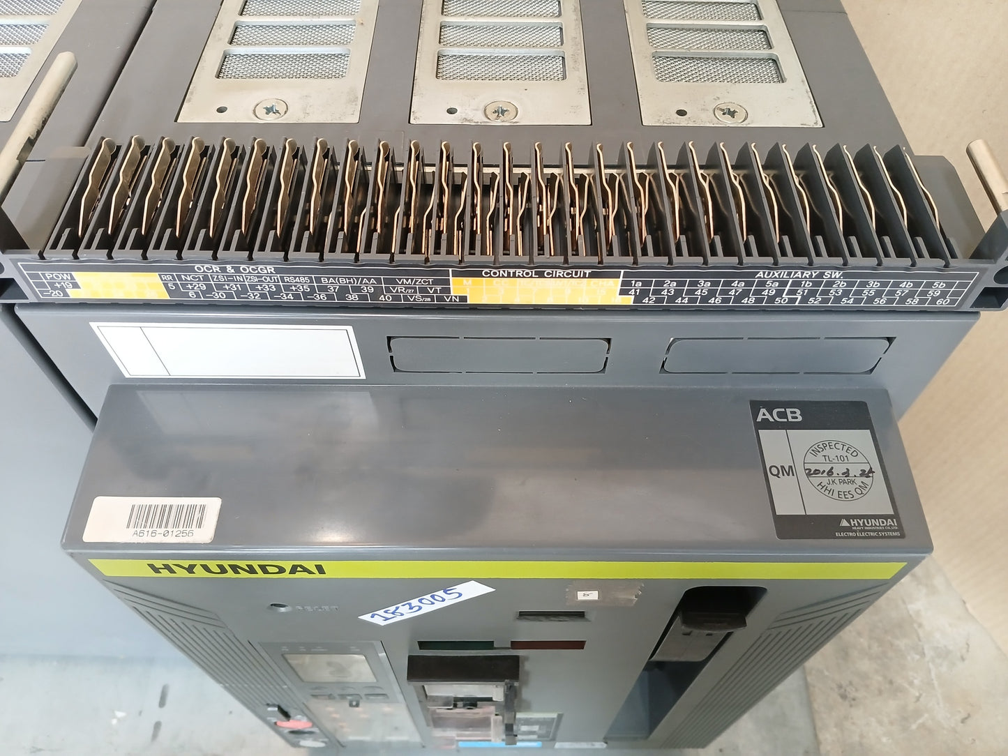 HYUNDAI UAN50C3C M1C1S168S AIR CIRCUIT BREAKER 3 POLE 5000A