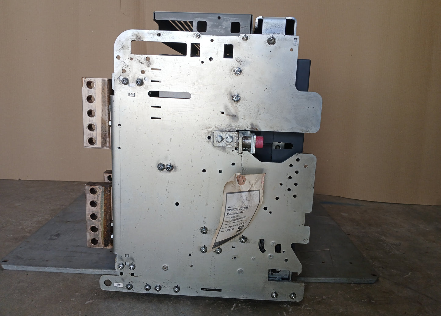 HYUNDAI UAN50C3C M1C1S168S AIR CIRCUIT BREAKER 3 POLE 5000A