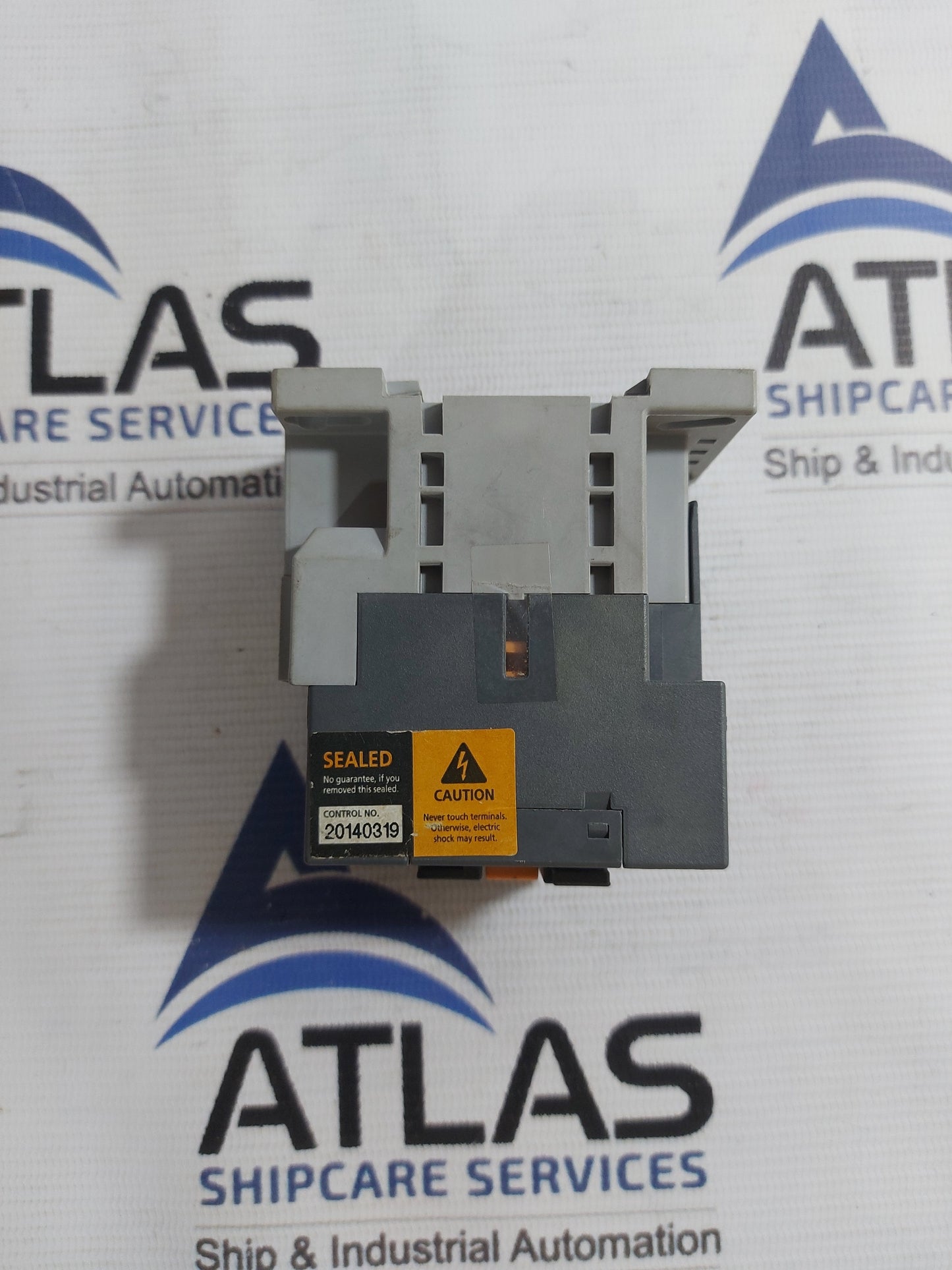 HYUNDAI UMX 22 CONTACTOR RELAY 20A 750V~