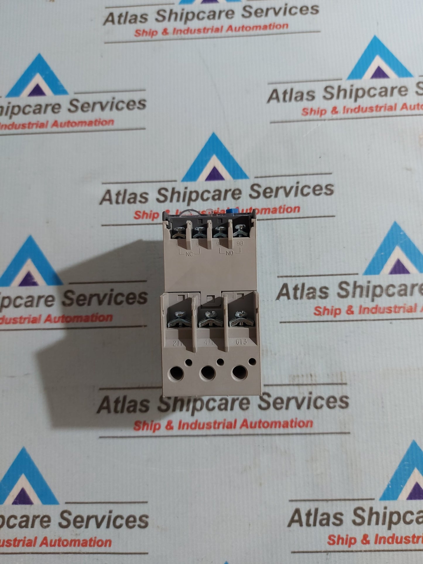 HYUNDAI UTH 32HB THERMAL OVERLOAD RELAY AUX.CONT B600-P300