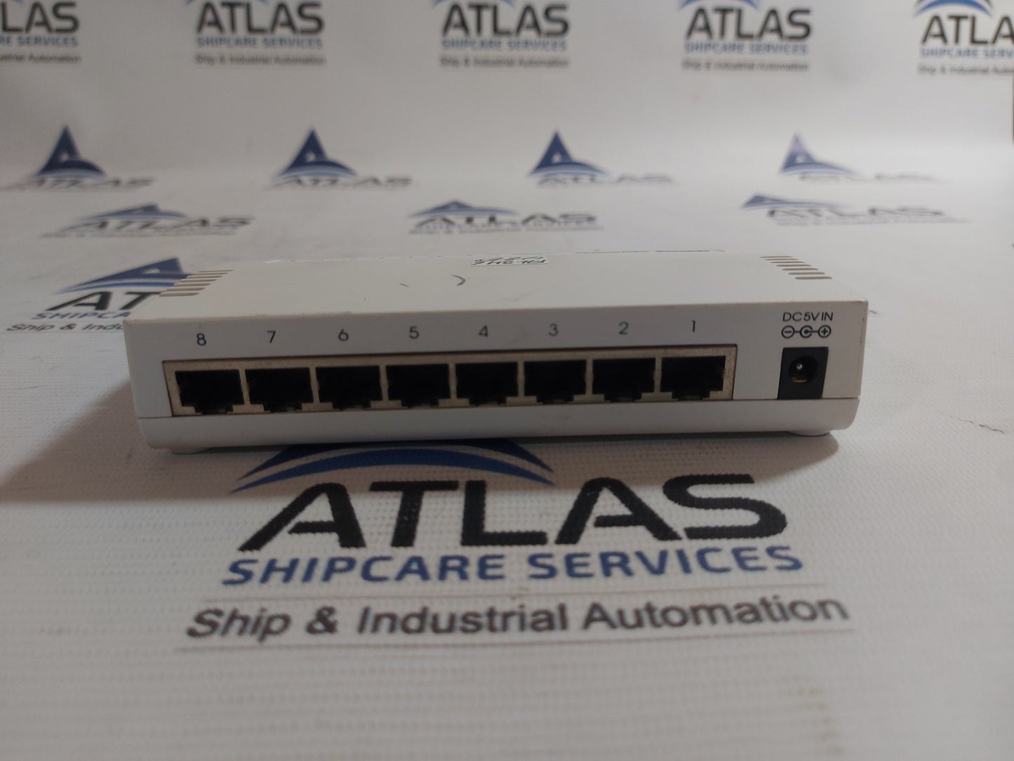 I-O DATA ETX-ESH8W 100BASE-TX/10BASE-T 8 PORT SWITCHING HUB