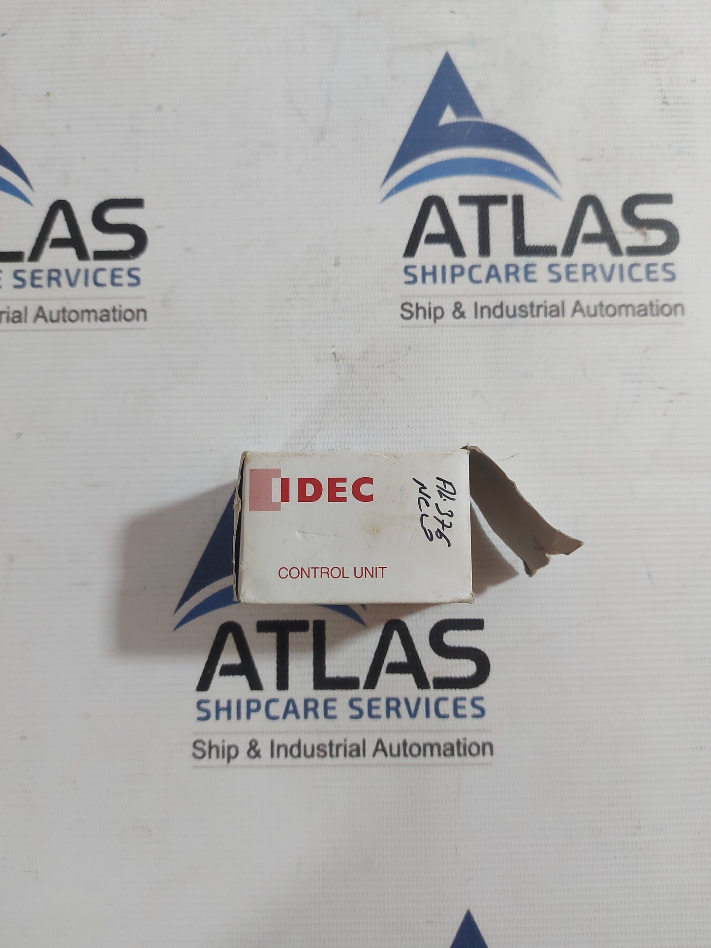 IDEC ABN211G PUSH BUTTON SWITCH 600V 10A
