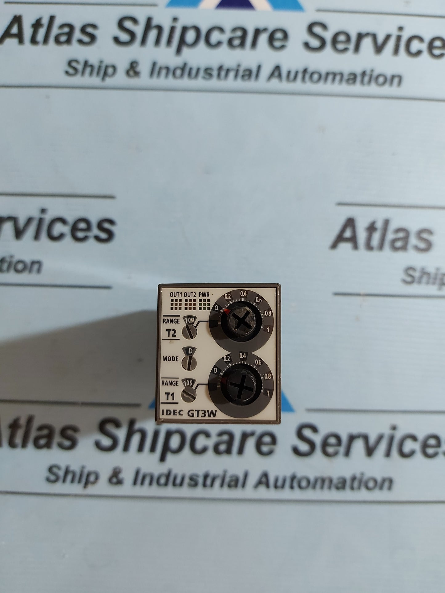 IDEC GT3W-A11AF20N DUAL RANGE TIMER
