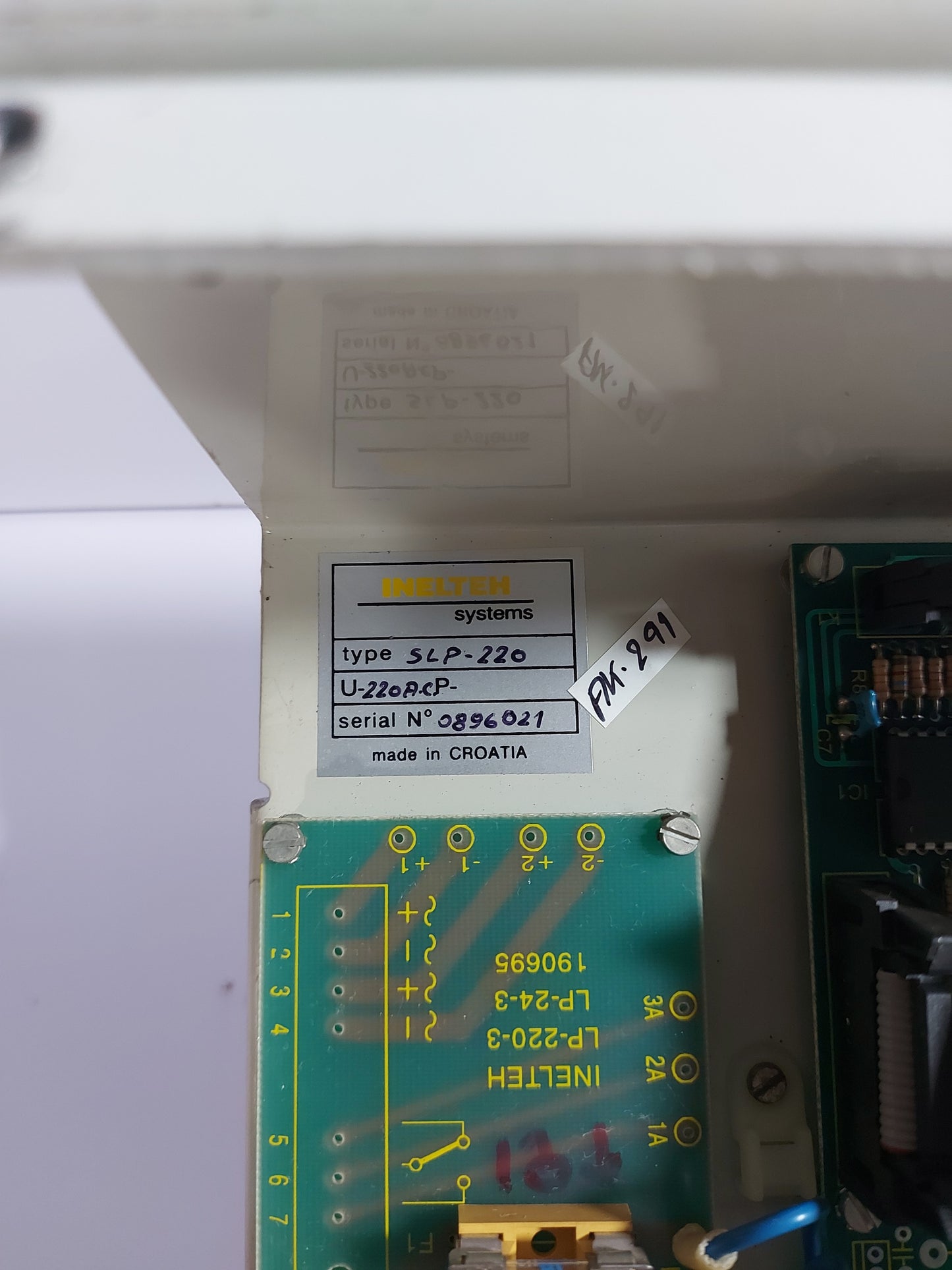 INELTEH SLP-220 SIGNAL LIGHTS PANEL 220V AC