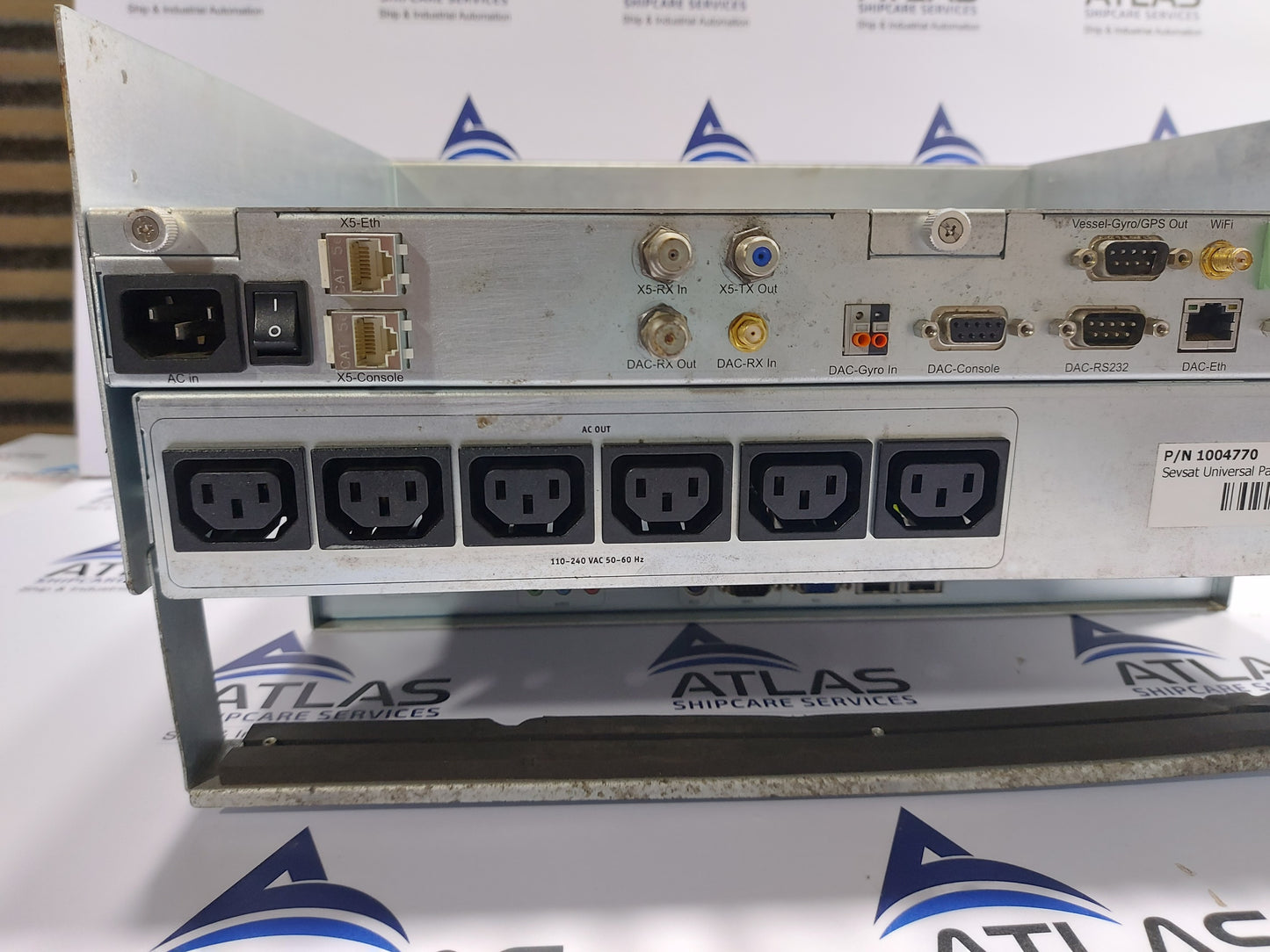 INMARSAT COMBOV100GX P/N 1004770 SEVSAT UNIVERSAL PANEL PC 5U 12,1"RT 1280x800WS