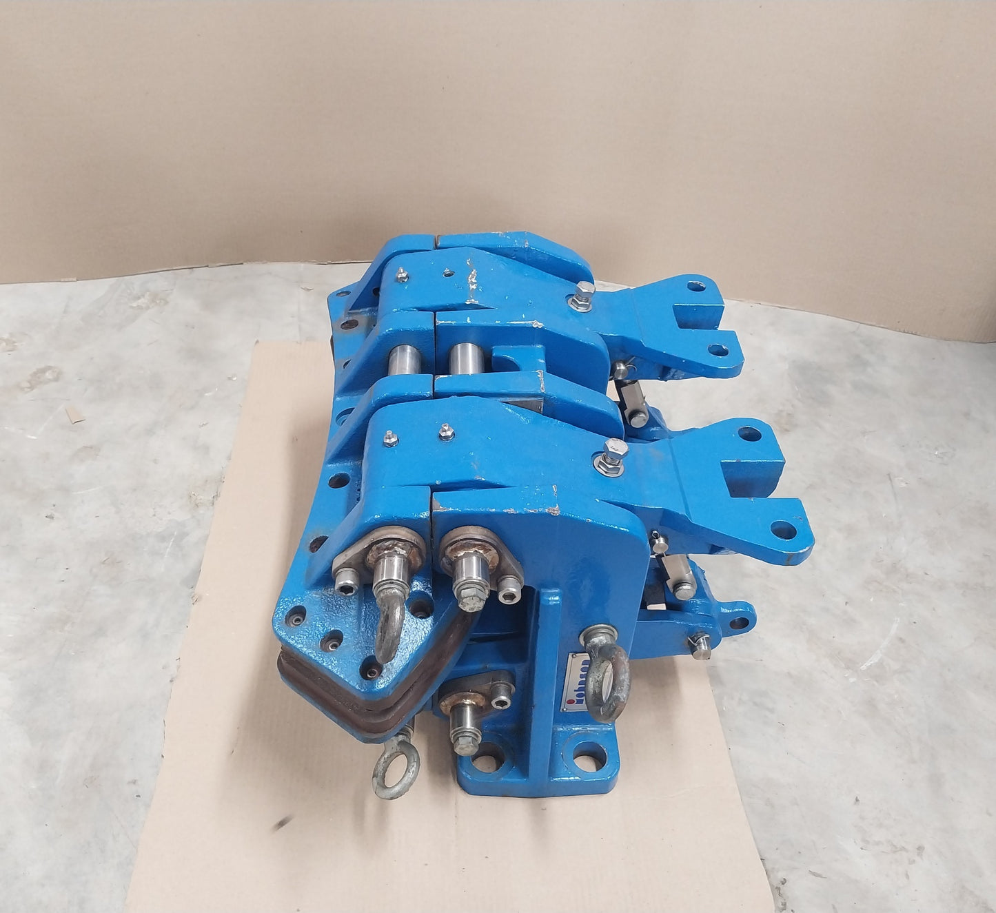 JOHNSON 60HHA-10MFRV-550321-01 CALIPER BRAKE