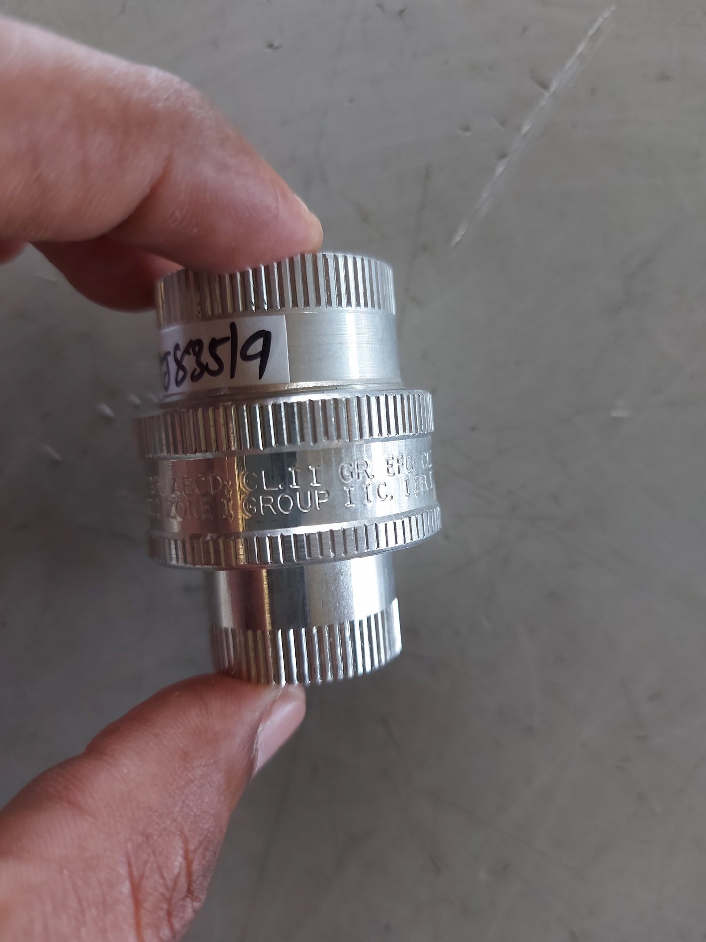 KILLARK GUF-1 1/2" ALUMINUM EXPLOSION PROOF FEMALE UNION