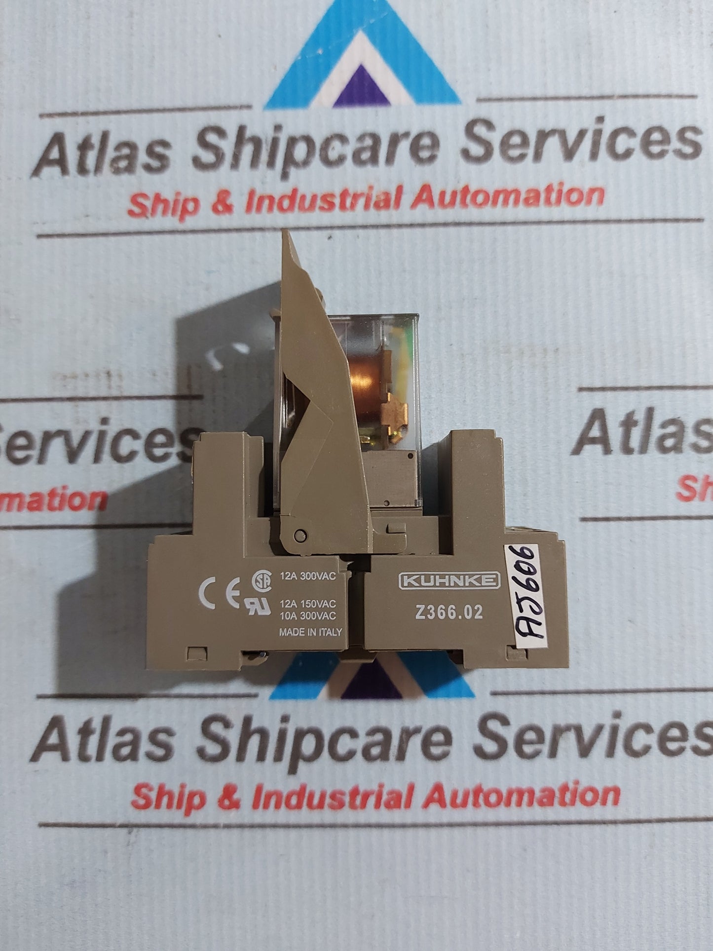 KUHNKE 114A4-24VDC NFL RELAY 24V 14 PIN WITH Z366.02 SOCKET BASE
